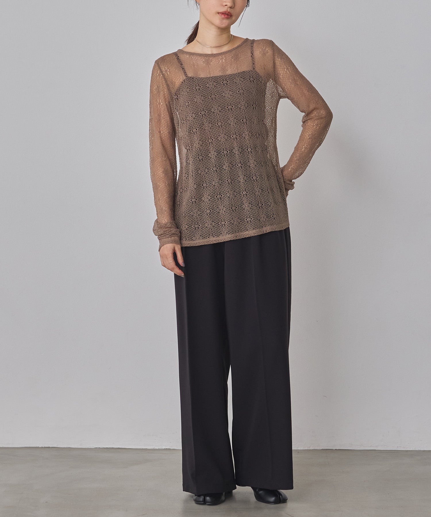 REVERSIBLE 2-WAY MESH TOPS