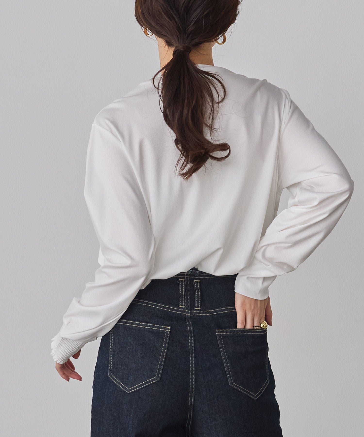 FRONT FRILL LONG T-SHIRT