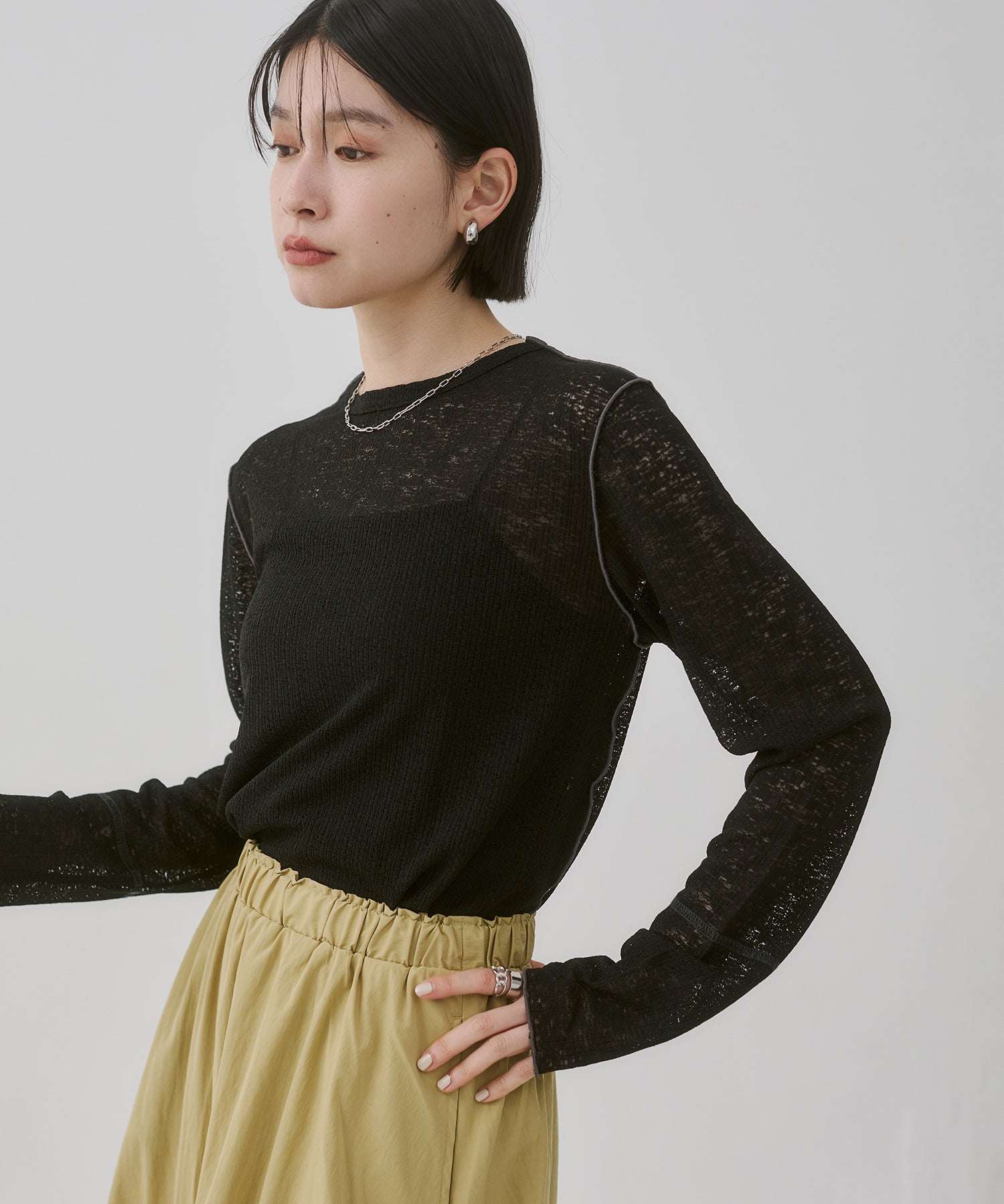 BICOLOR RIB SHEER TOPS