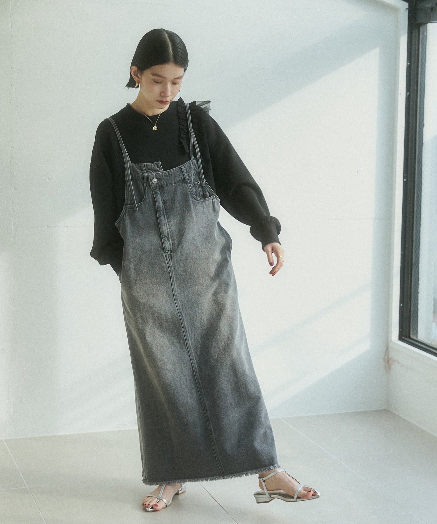 ライトダンボール アシメフリルトップス