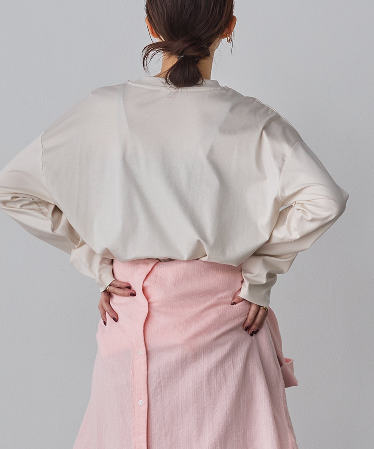 FRONT LOGO LONG T-SHIRT