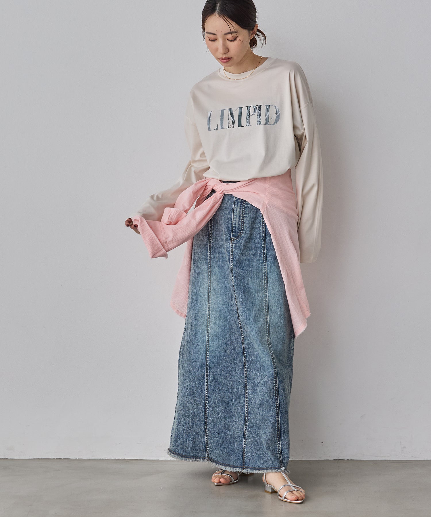 FRONT LOGO LONG T-SHIRT