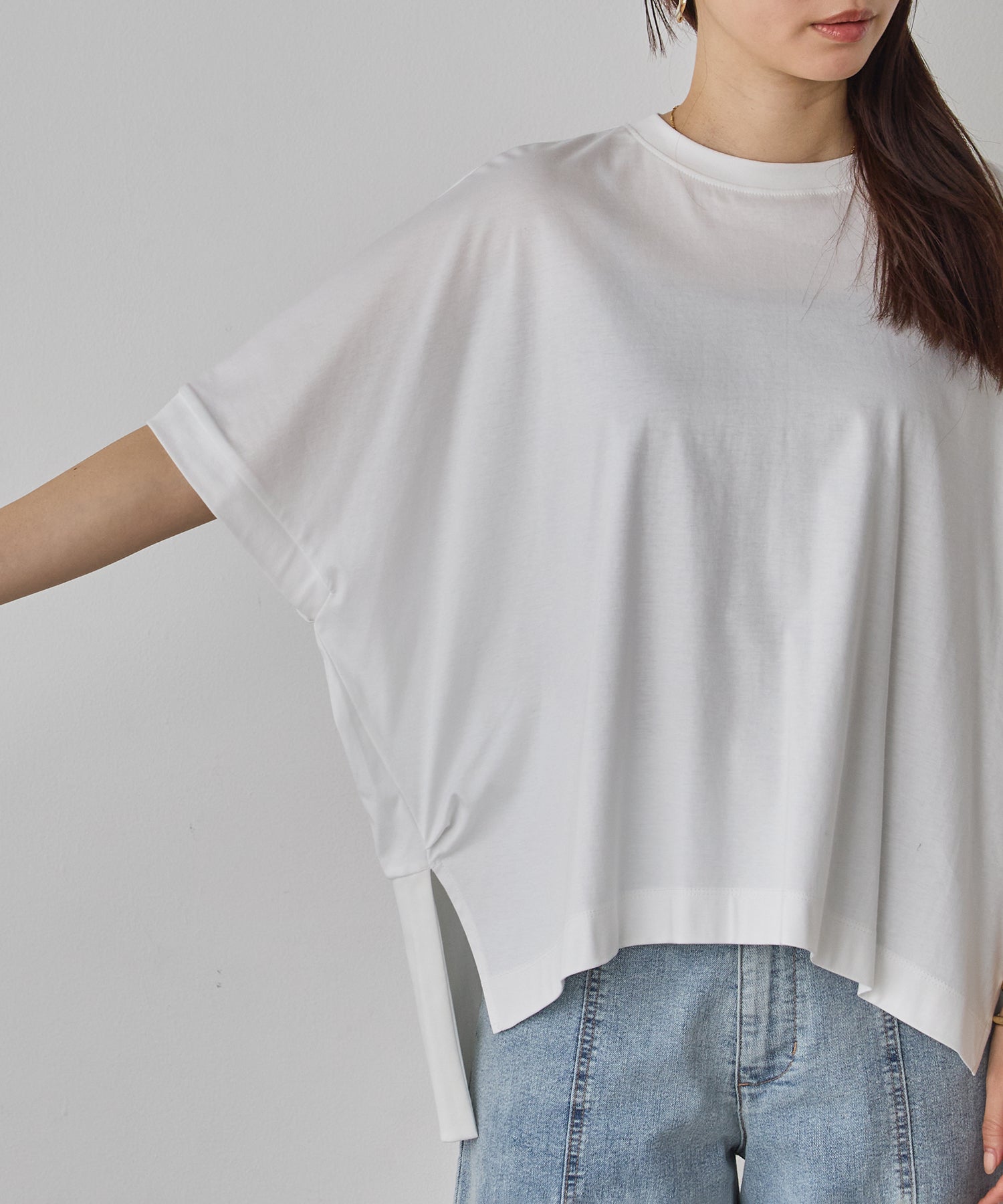 COMPACT SMOOTH T-SHIRT