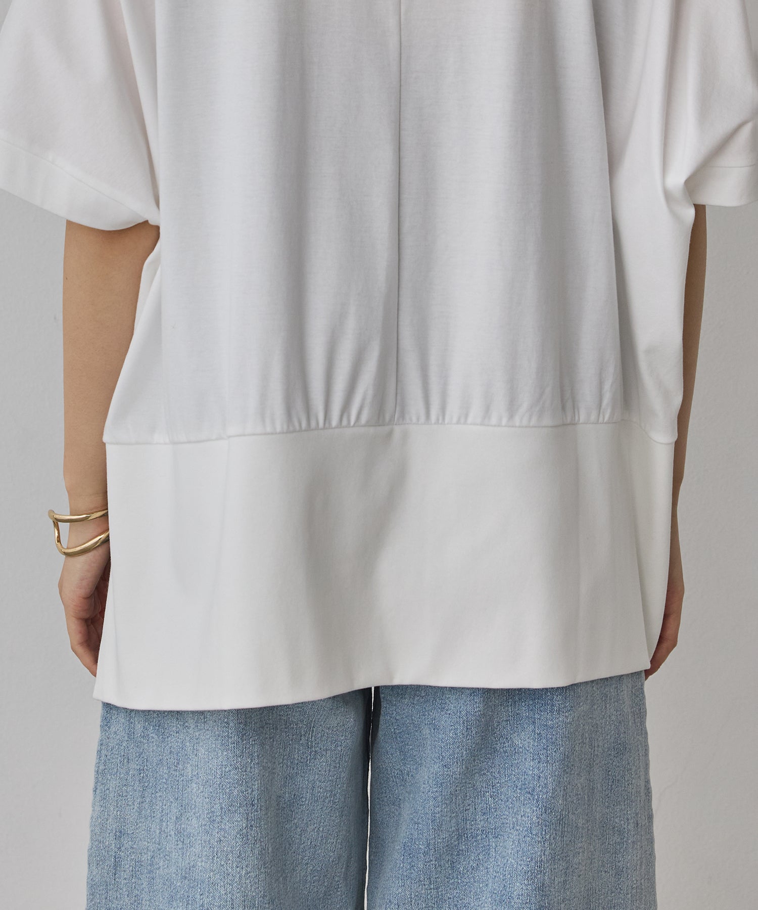 COMPACT SMOOTH T-SHIRT