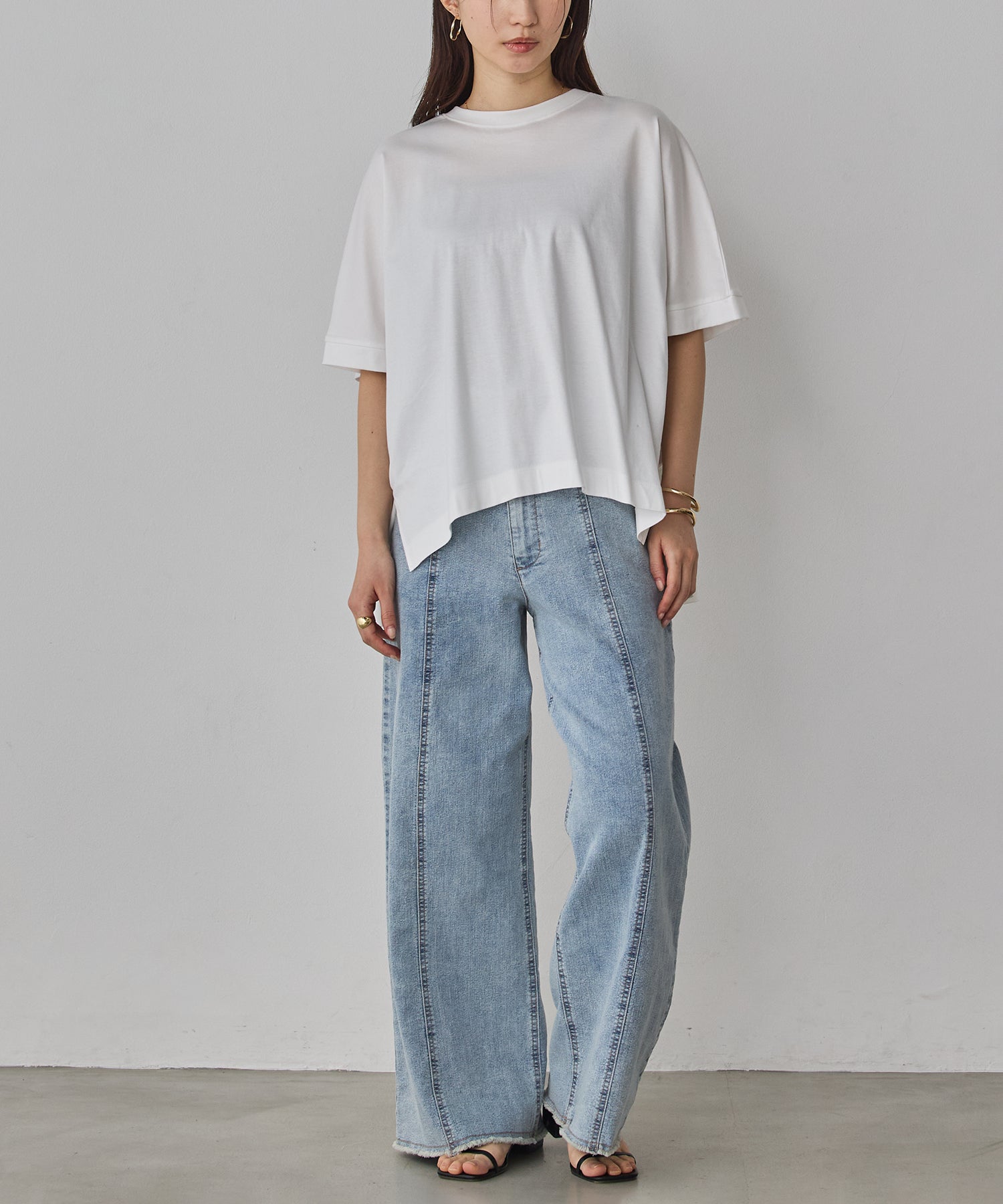 COMPACT SMOOTH T-SHIRT
