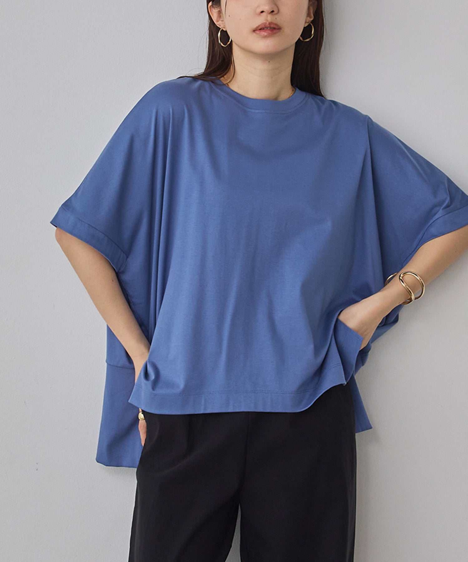 COMPACT SMOOTH T-SHIRT