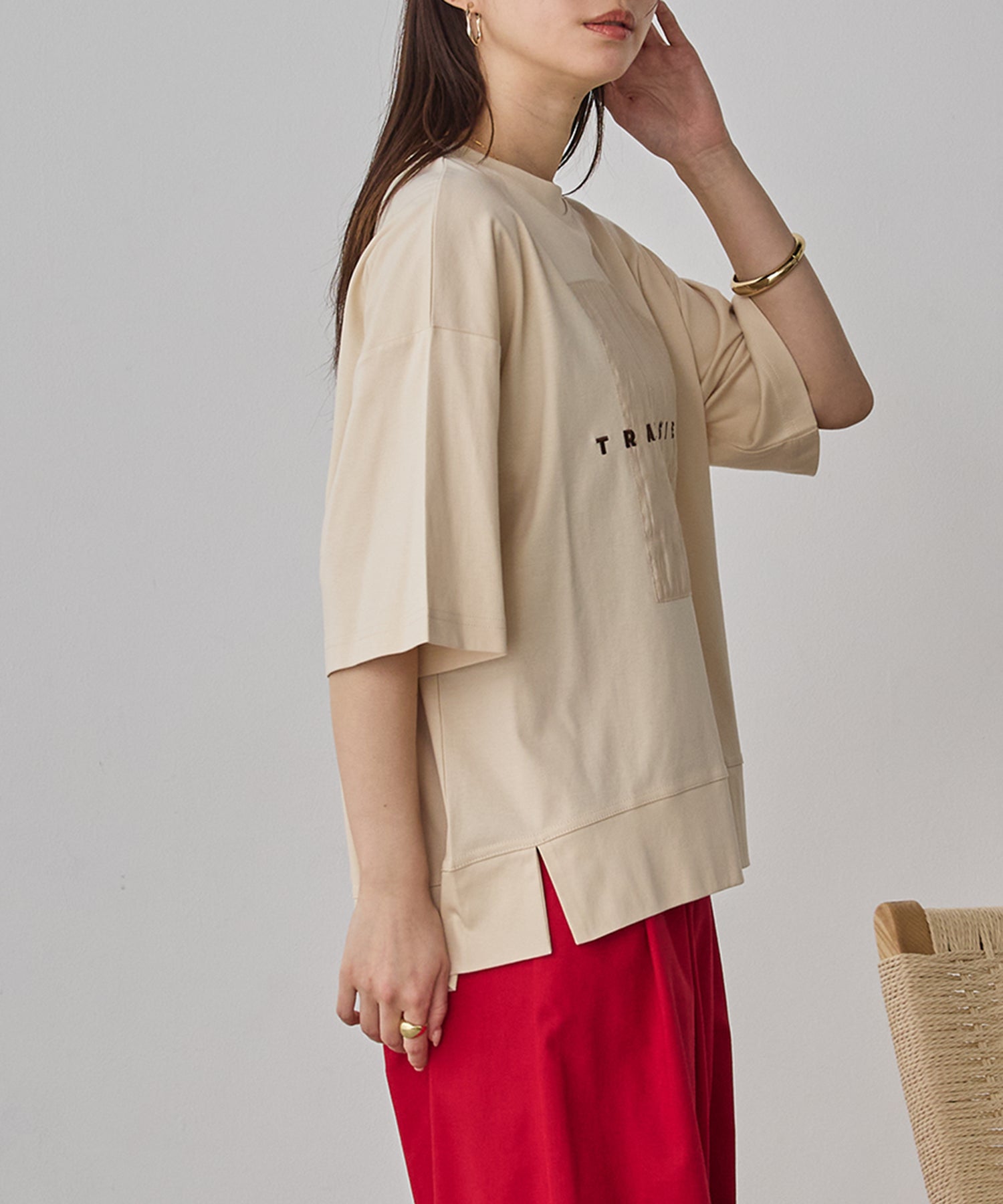 COMPACT SMOOTH EMBROIDERED LOGO T-SHIRT