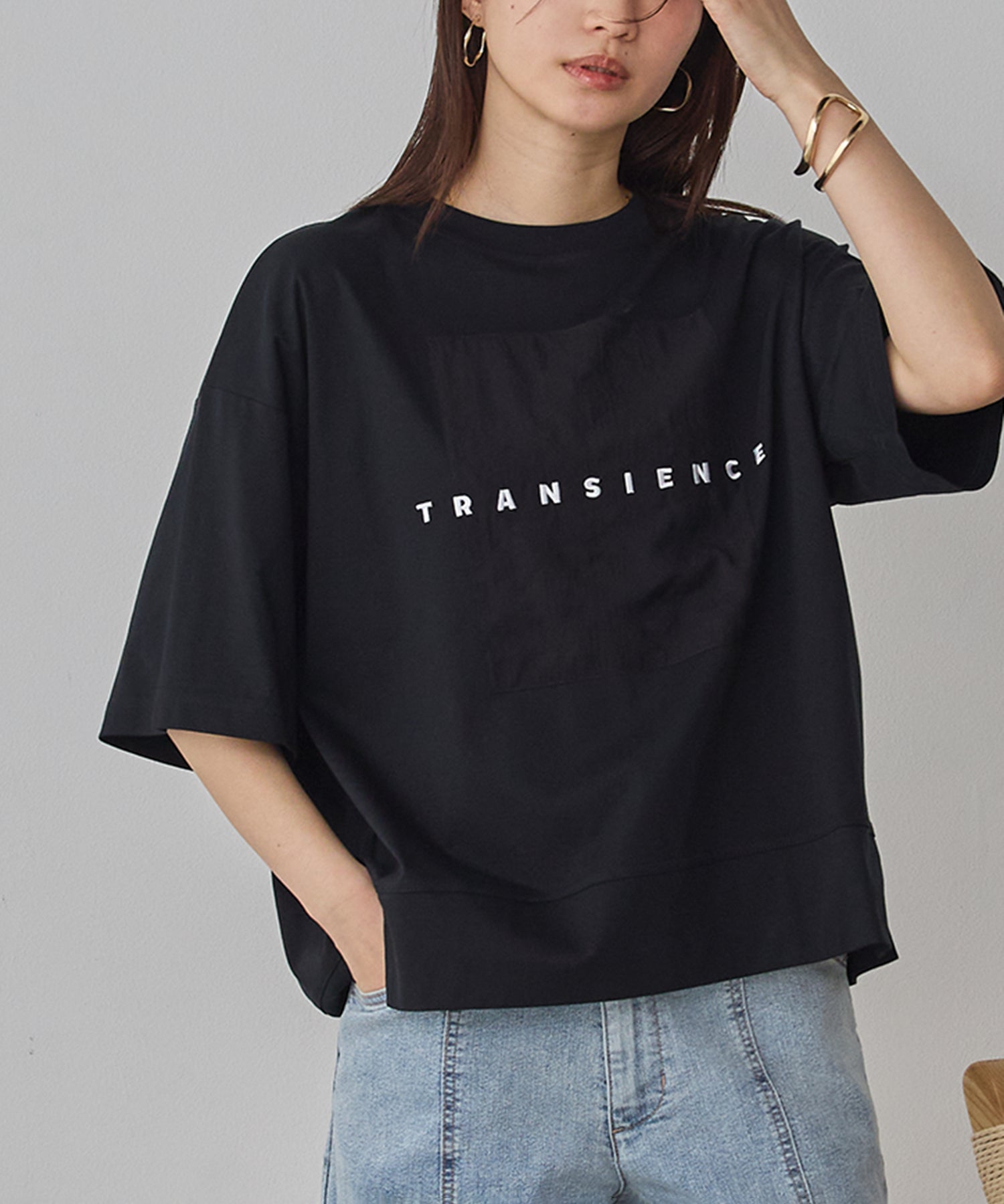 COMPACT SMOOTH EMBROIDERED LOGO T-SHIRT
