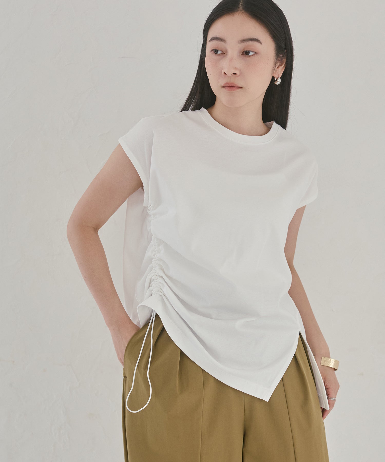 [PRE-ORDER]ASYMMETRICAL-DESIGN TOPS