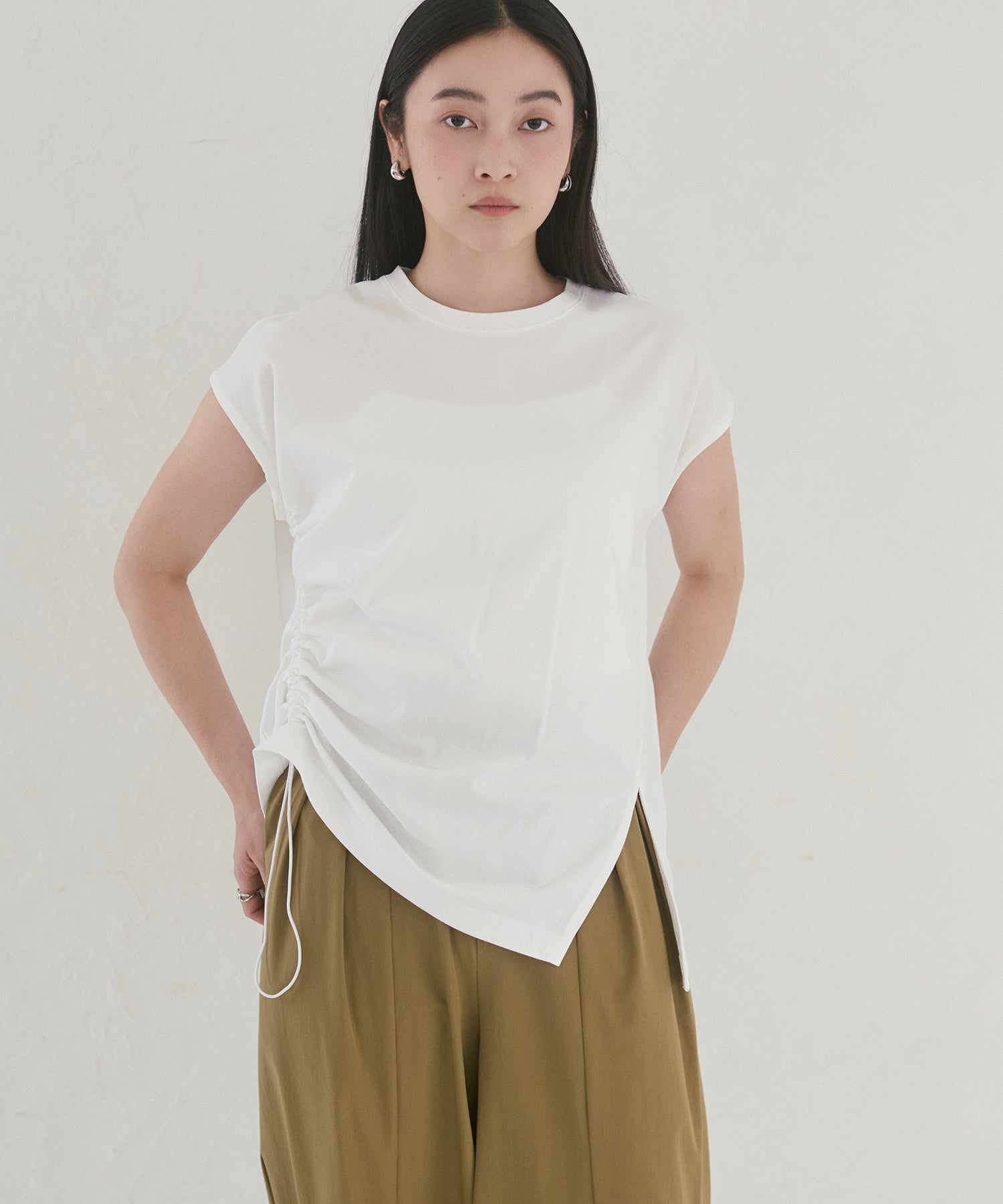 [PRE-ORDER]ASYMMETRICAL-DESIGN TOPS