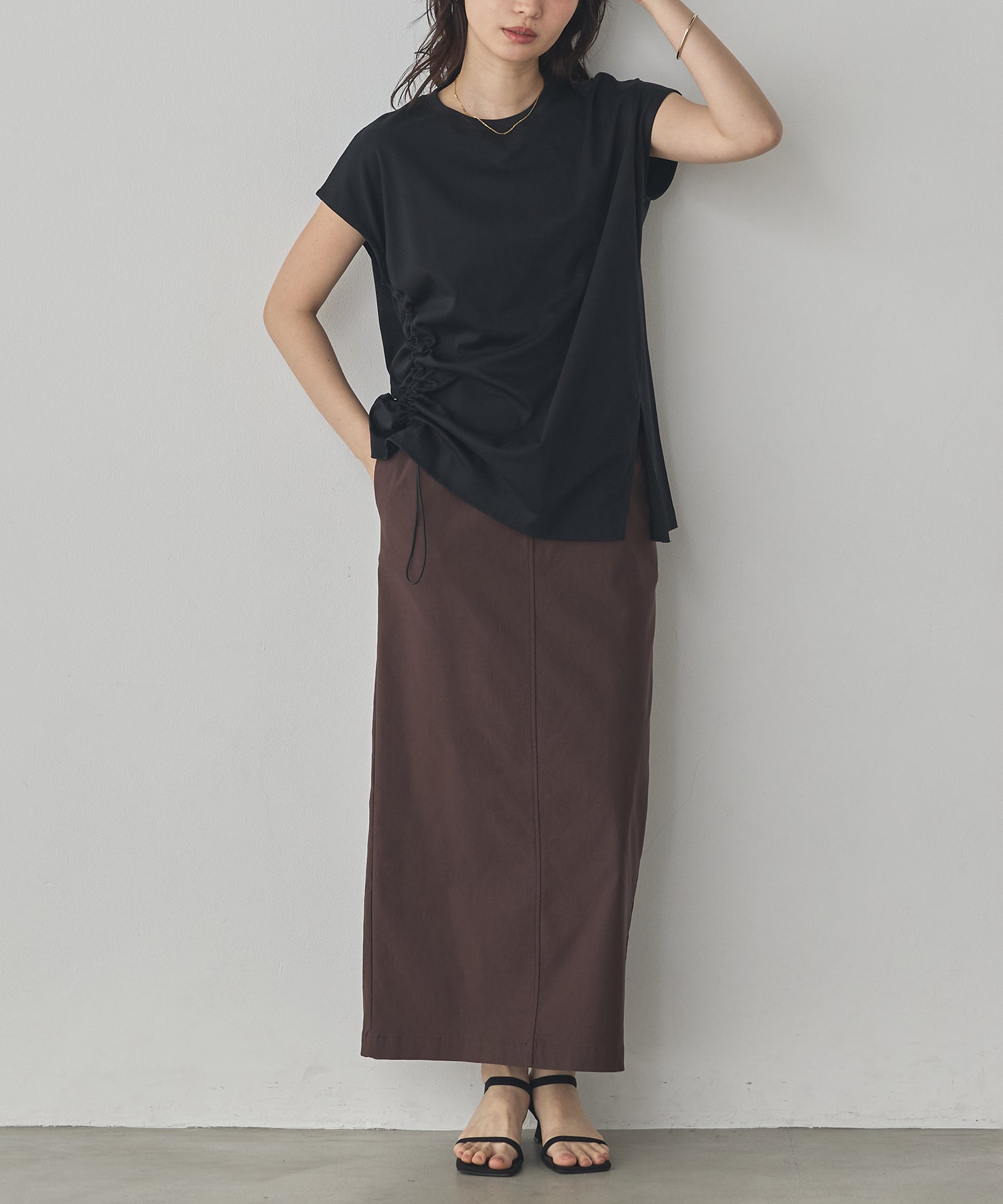 [PRE-ORDER]ASYMMETRICAL-DESIGN TOPS