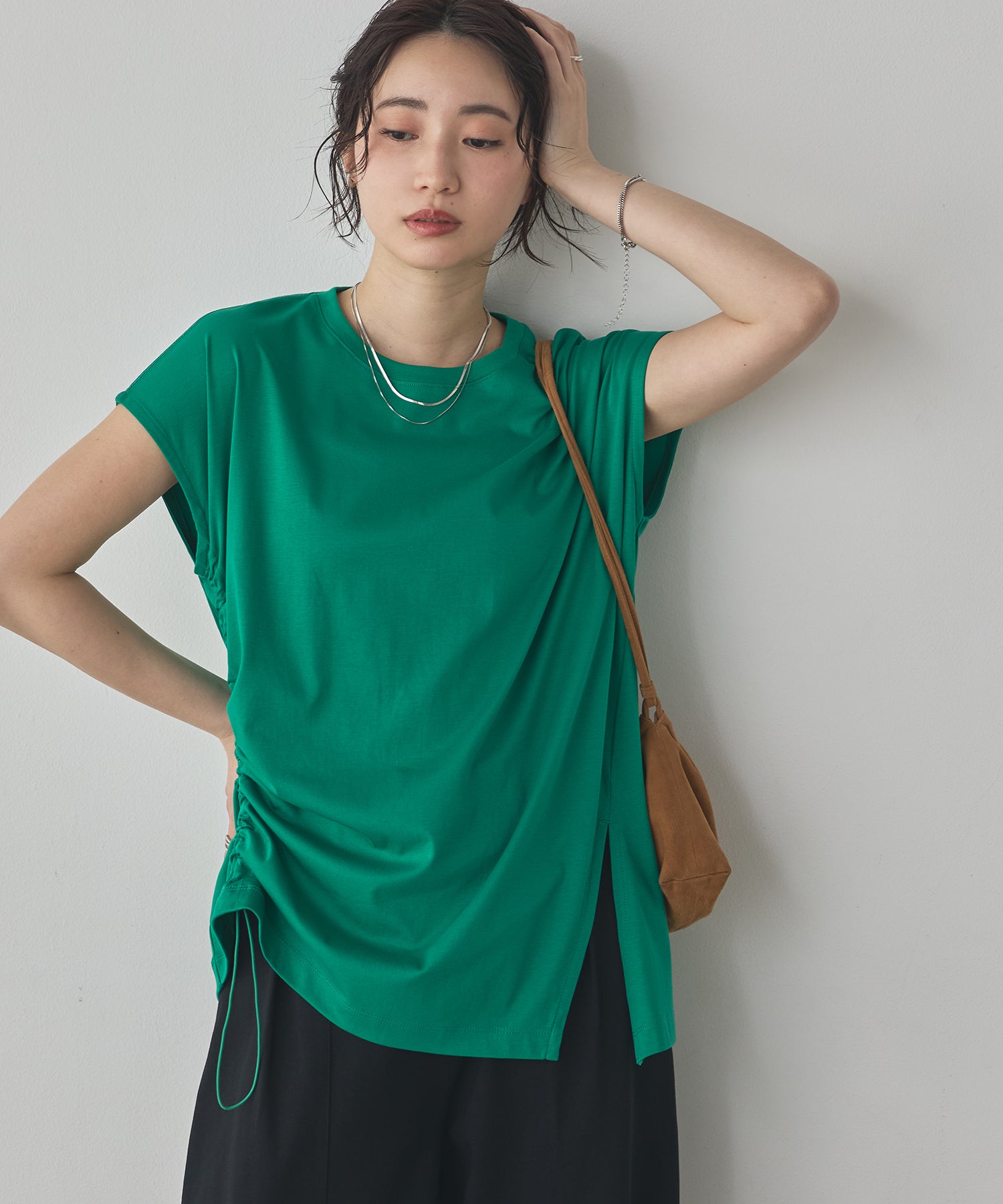 [PRE-ORDER]ASYMMETRICAL-DESIGN TOPS