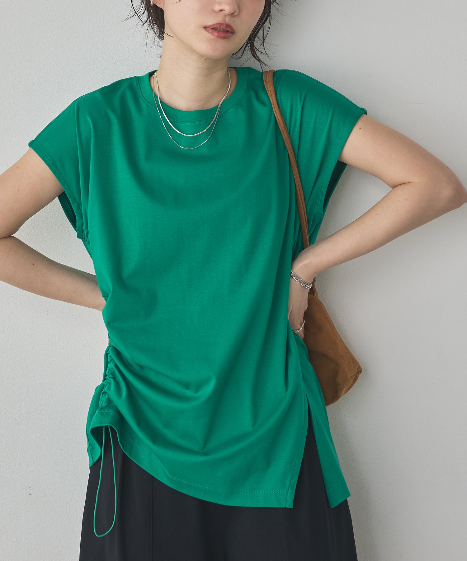 [PRE-ORDER]ASYMMETRICAL-DESIGN TOPS