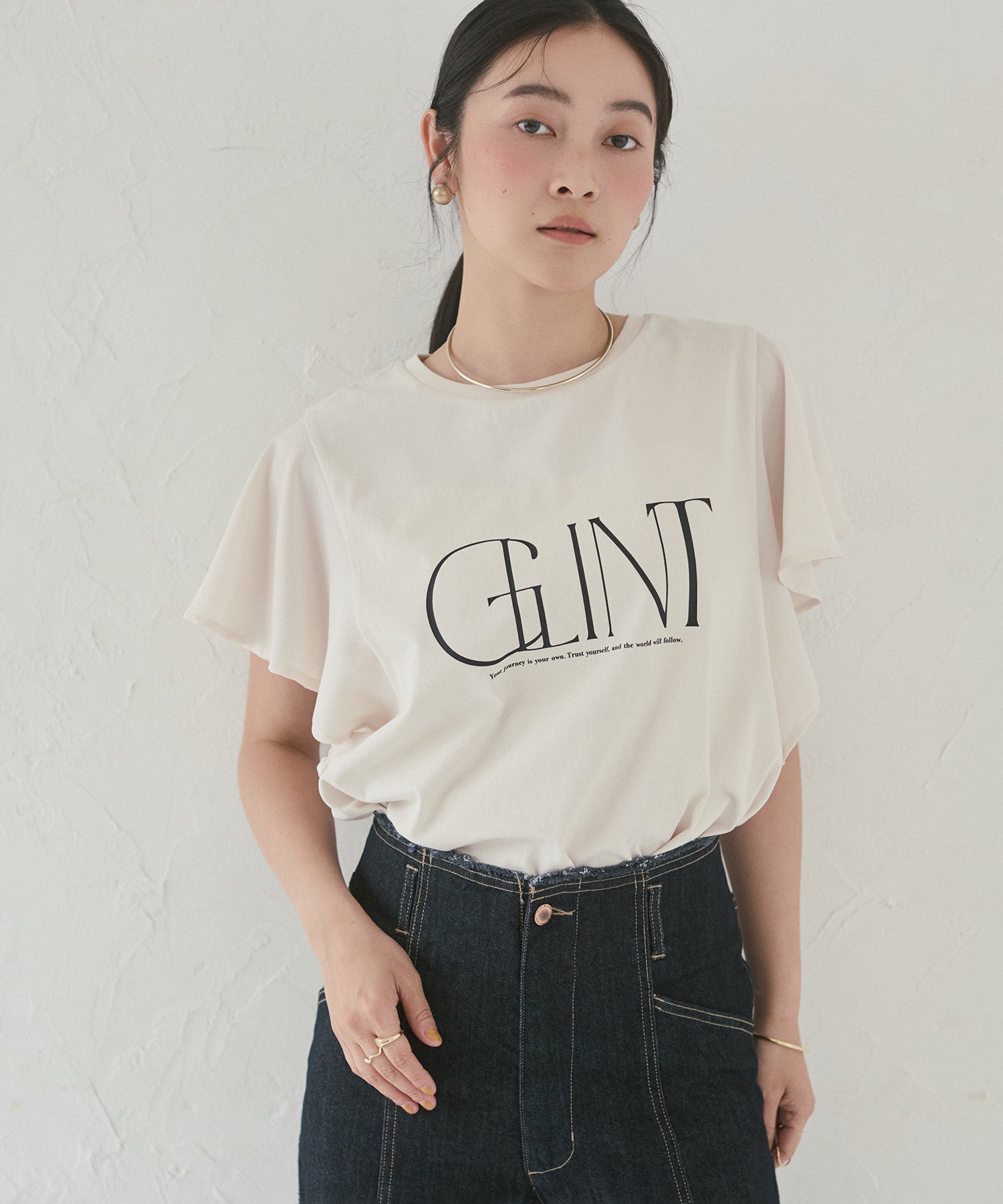 FRILLED-SLEEVE LOGO T-SHIRT