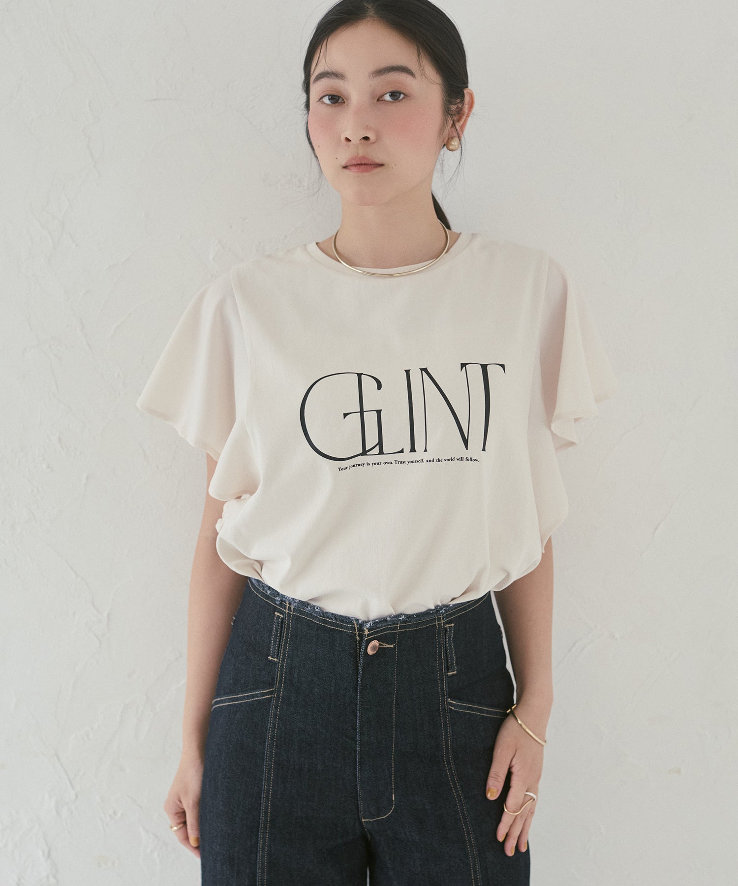 FRILLED-SLEEVE LOGO T-SHIRT