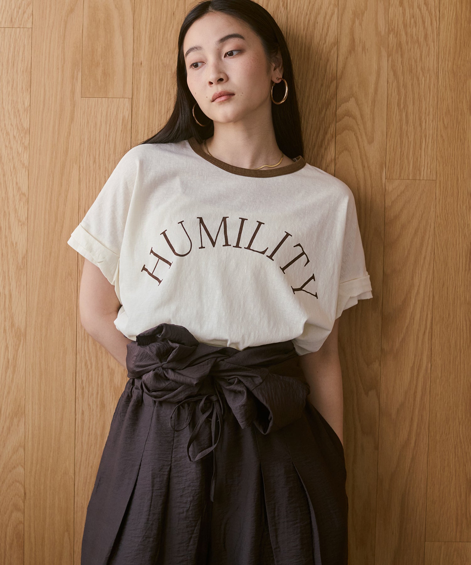 [PRE-ORDER]NECK COLOR-BLOCK LOGO T-SHIRT