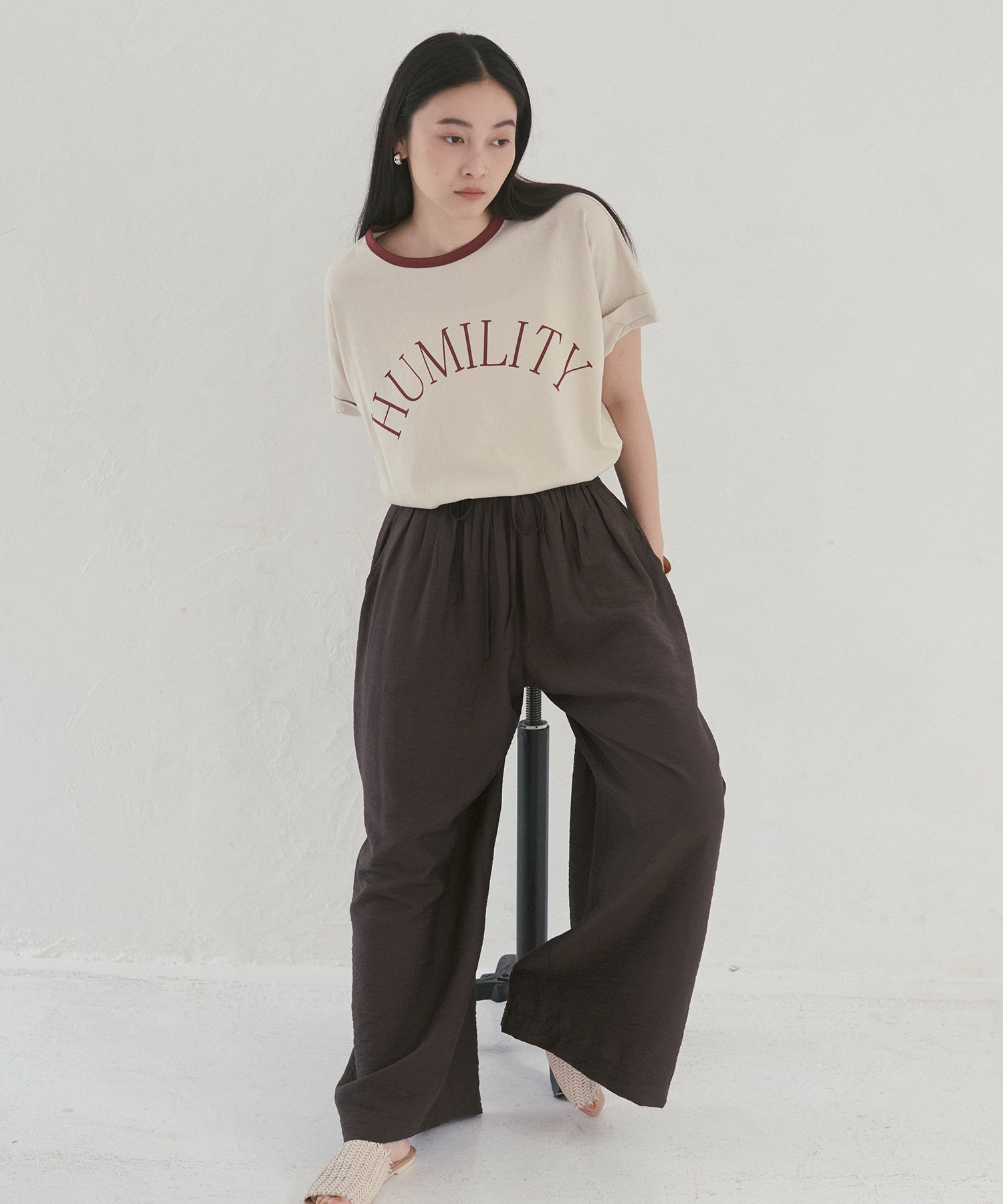 [PRE-ORDER]NECK COLOR-BLOCK LOGO T-SHIRT