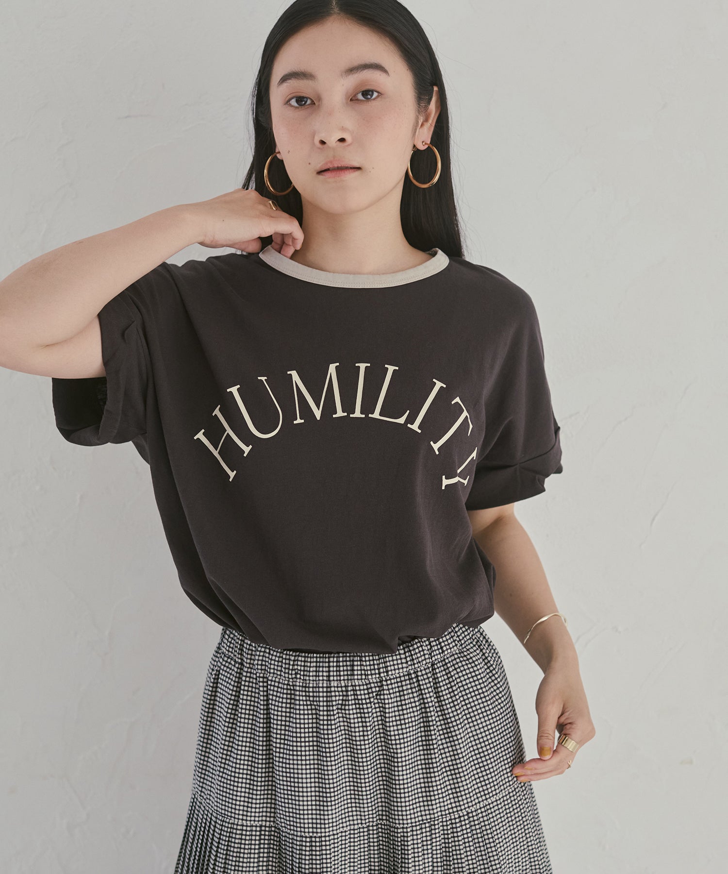 [PRE-ORDER]NECK COLOR-BLOCK LOGO T-SHIRT