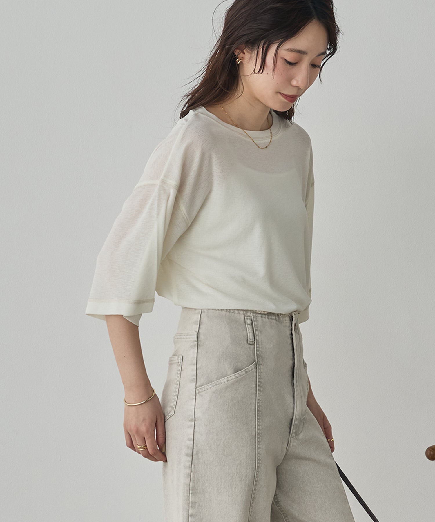 SHEER WAFFLE T-SHIRT WITH SUBTLE COLOR-BLOCKED STITCHING