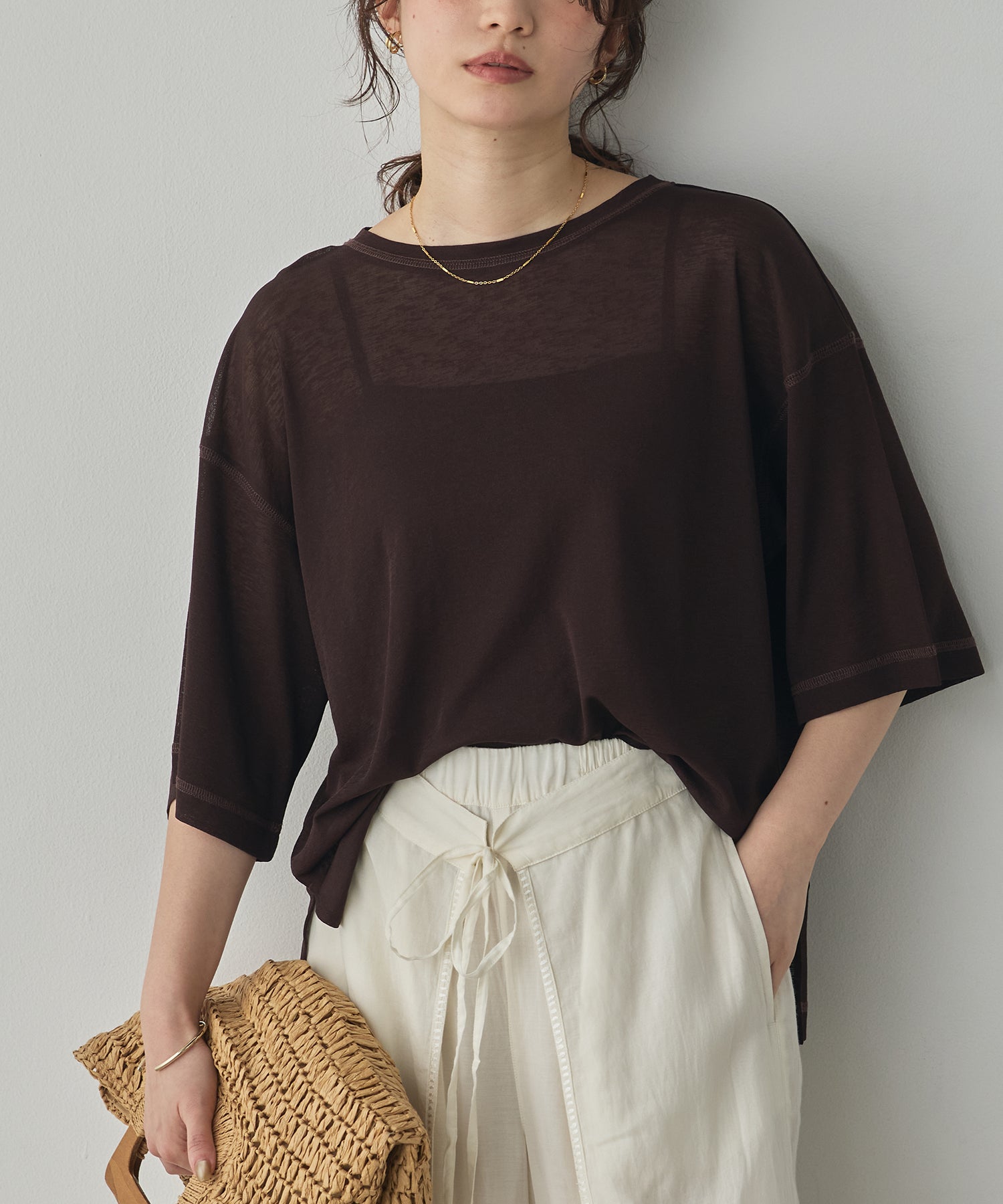SHEER WAFFLE T-SHIRT WITH SUBTLE COLOR-BLOCKED STITCHING