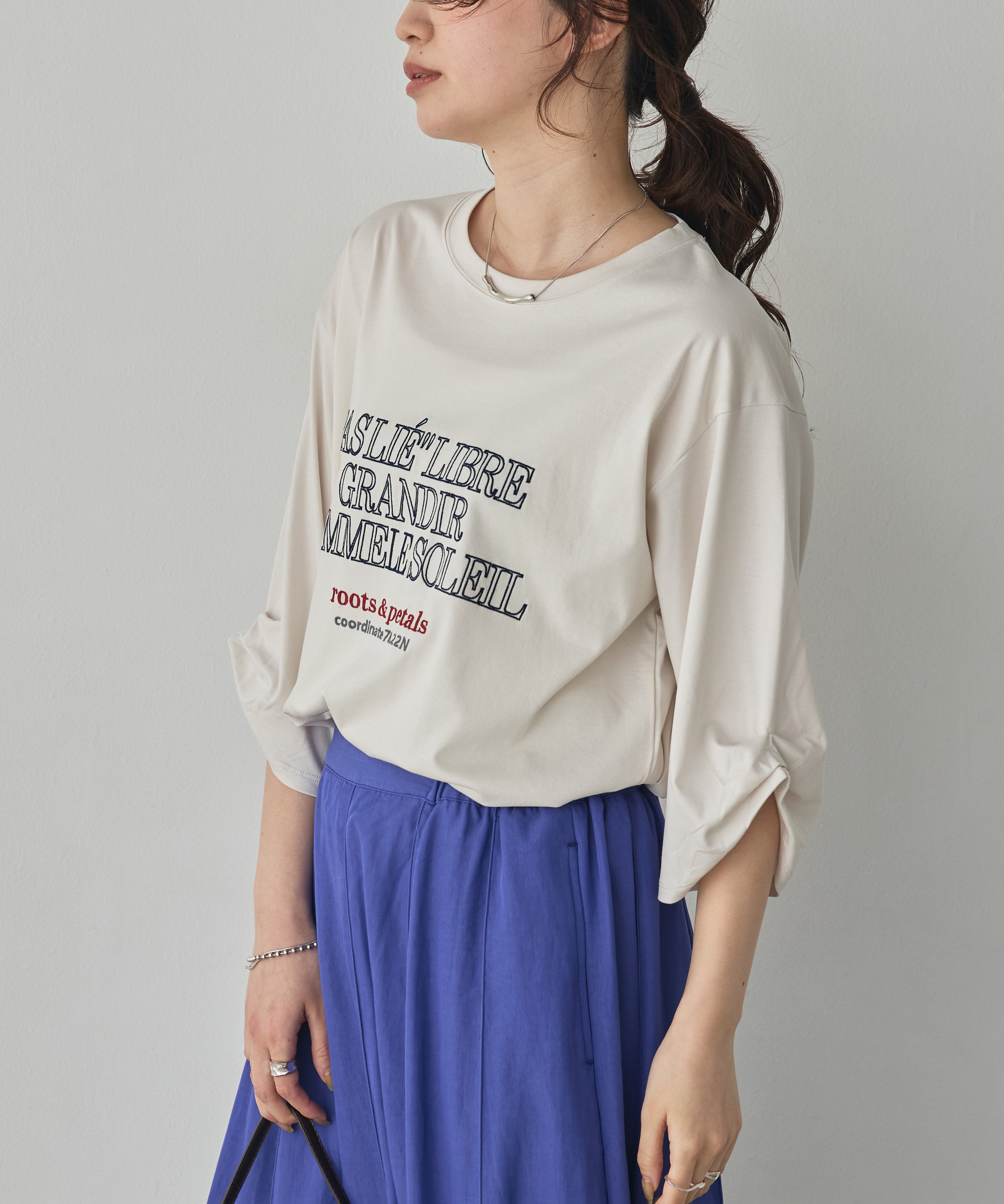 COMPACT SMOOTH EMBROIDERED LOGO T-SHIRT