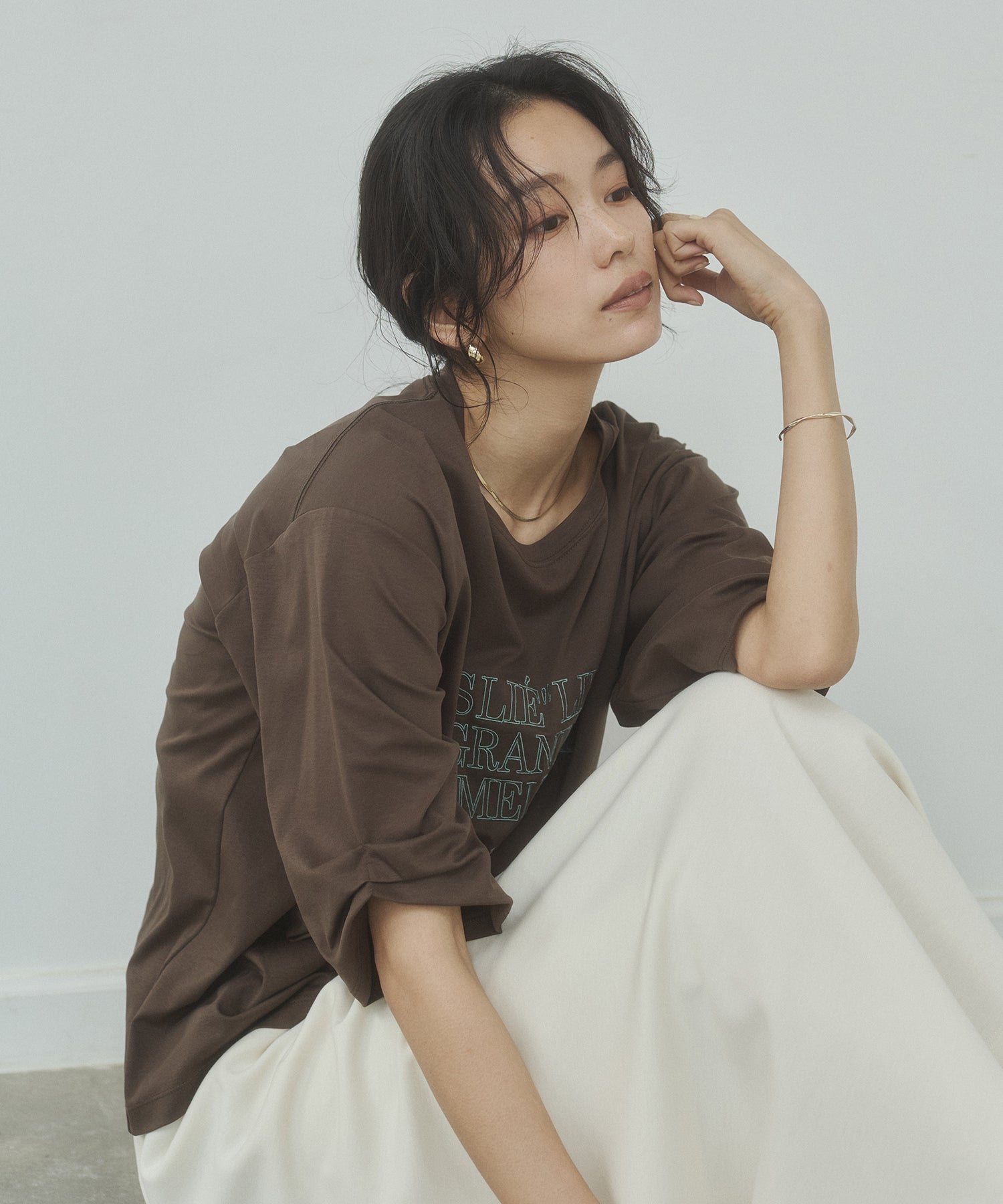 COMPACT SMOOTH EMBROIDERED LOGO T-SHIRT