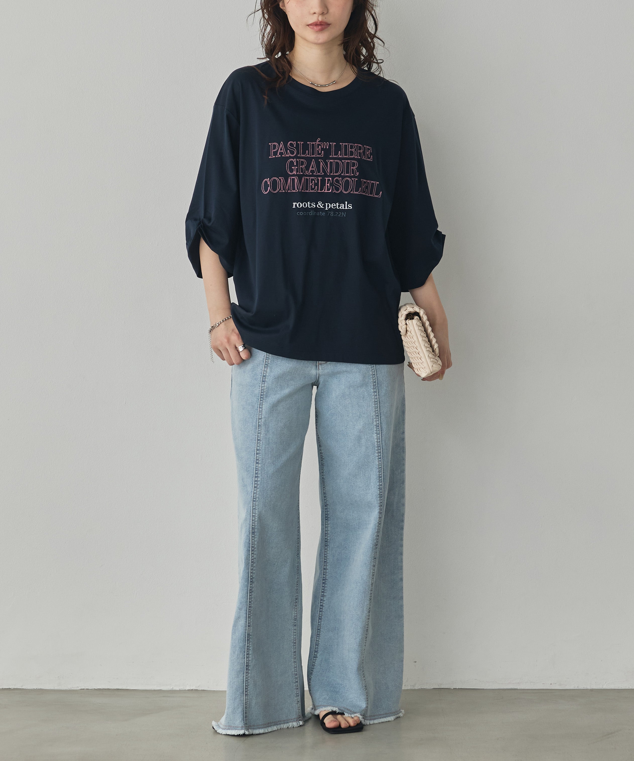 COMPACT SMOOTH EMBROIDERED LOGO T-SHIRT