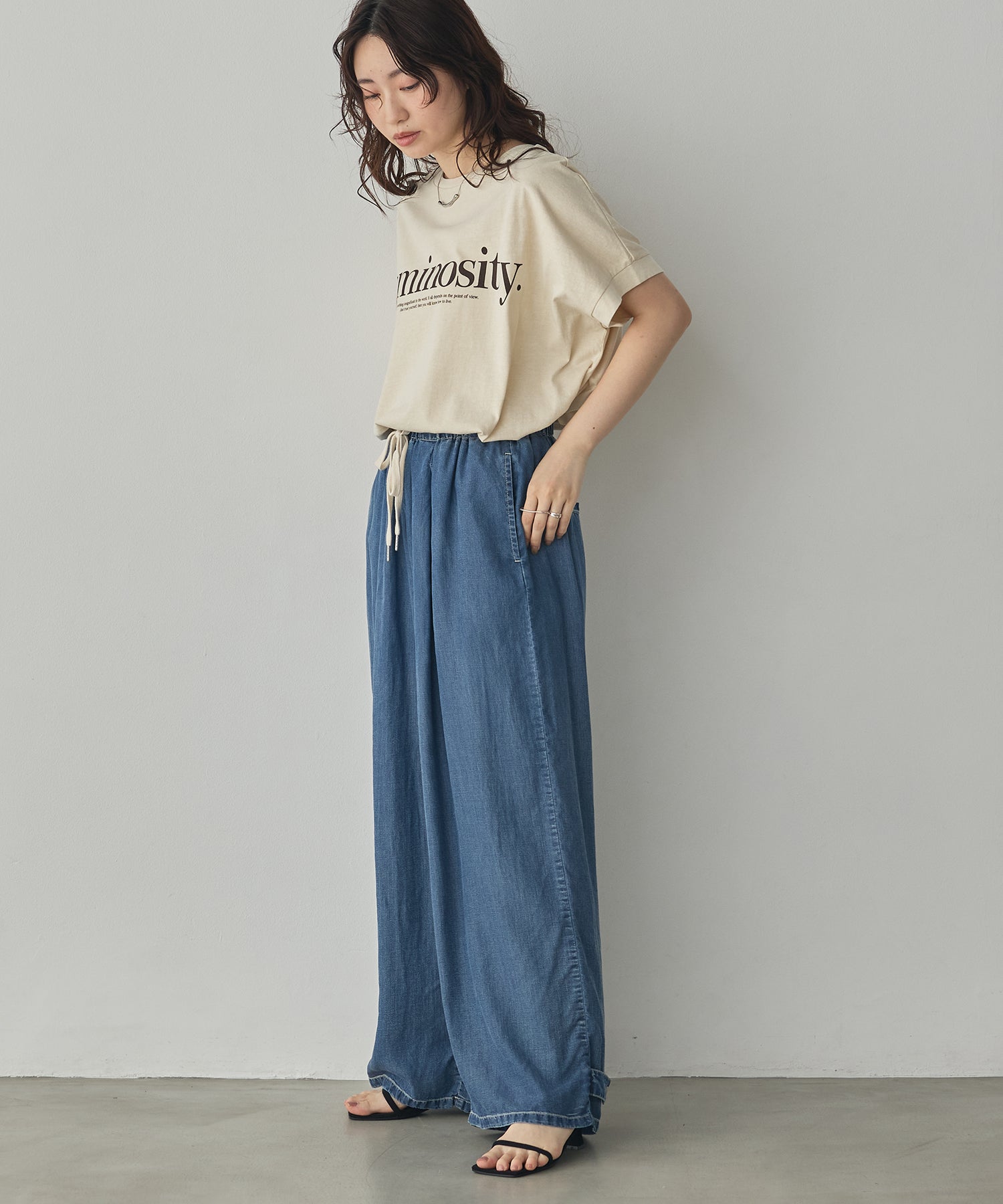 YARN-DYED PIGMENT LOGO T-SHIRT