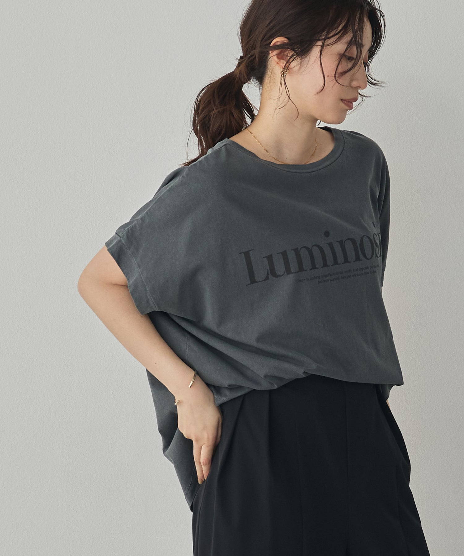 YARN-DYED PIGMENT LOGO T-SHIRT