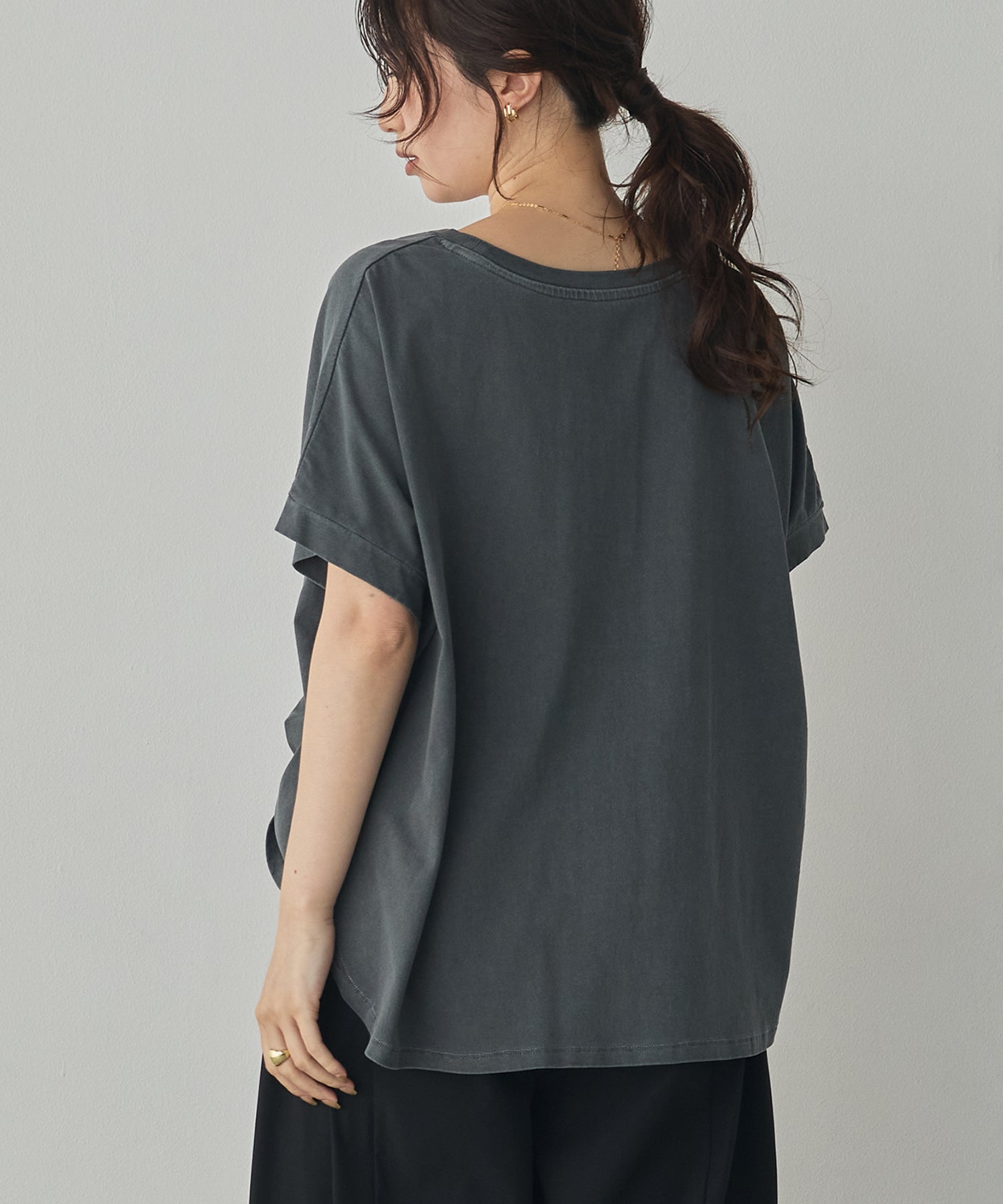 YARN-DYED PIGMENT LOGO T-SHIRT