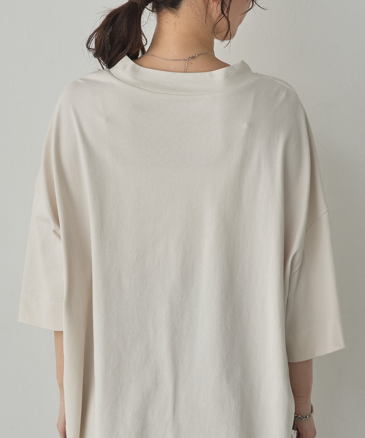 USA COTTON DESIGN-TUCK T-SHIRT