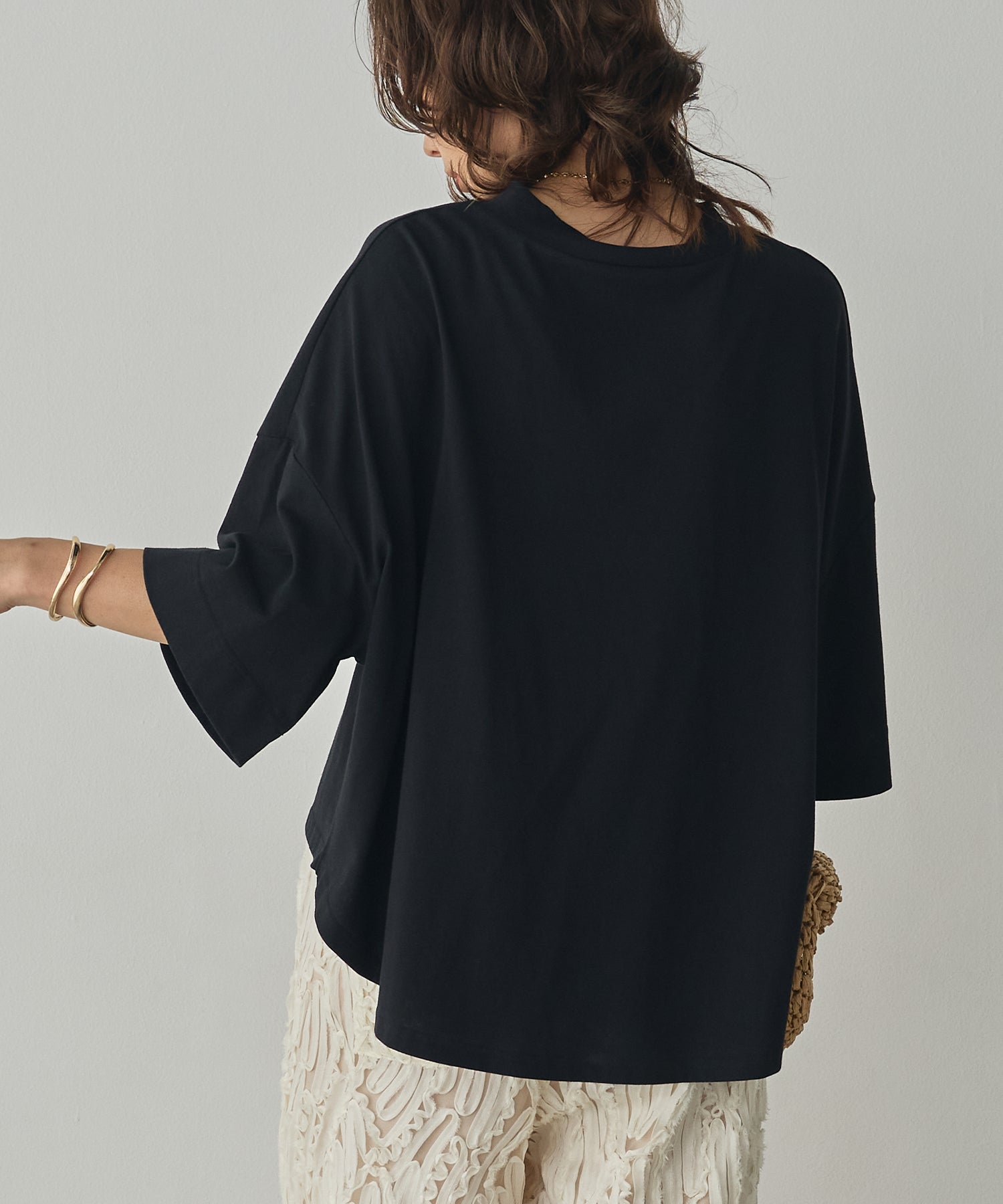USA COTTON DESIGN-TUCK T-SHIRT