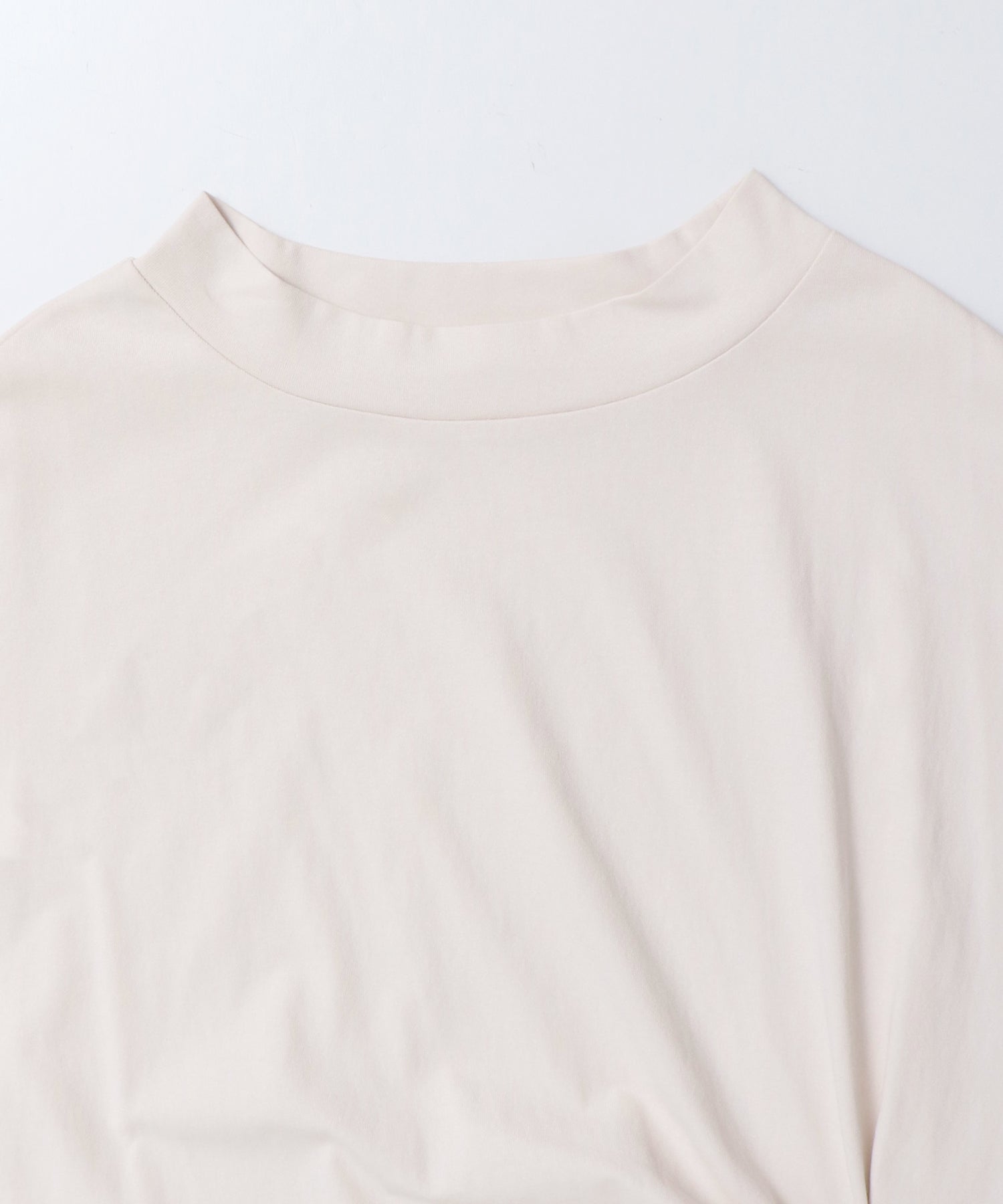 USA COTTON DESIGN-TUCK T-SHIRT