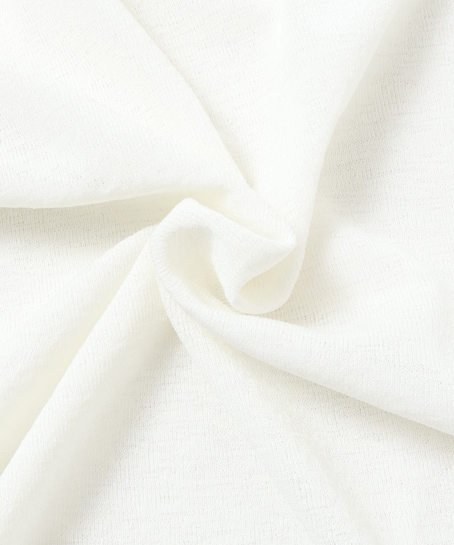 SHEER WAFFLE TOP WITH SUBTLE COLOUR-BLOCKED STITCHING