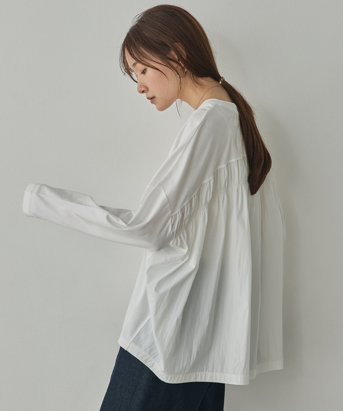 GATHERED-DESIGN DOCKING TOPS