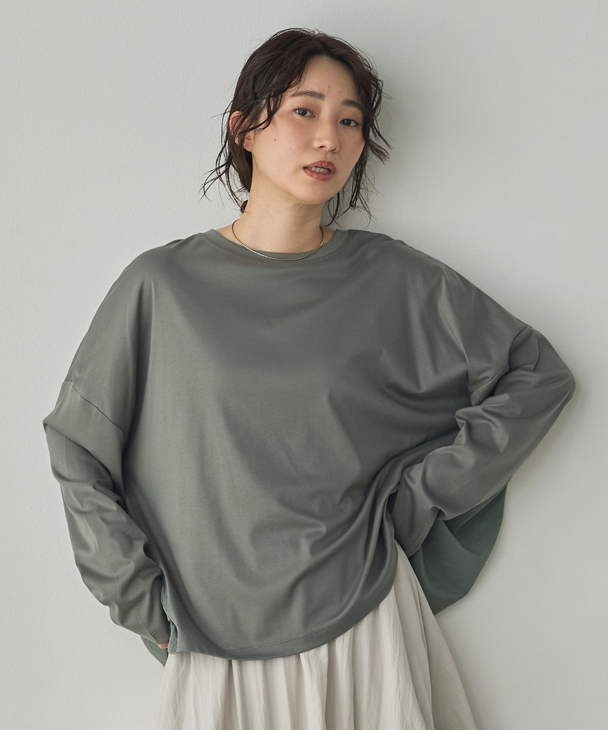 GATHERED-DESIGN DOCKING TOPS