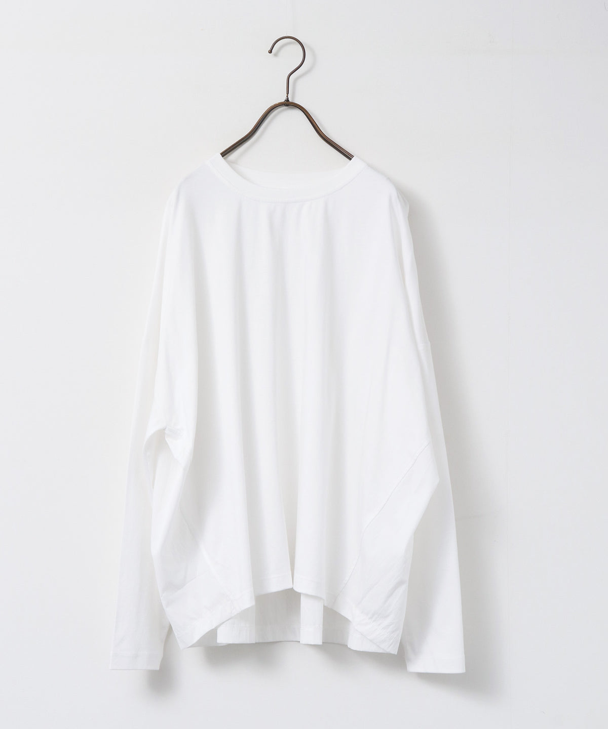 GATHERED-DESIGN DOCKING TOPS