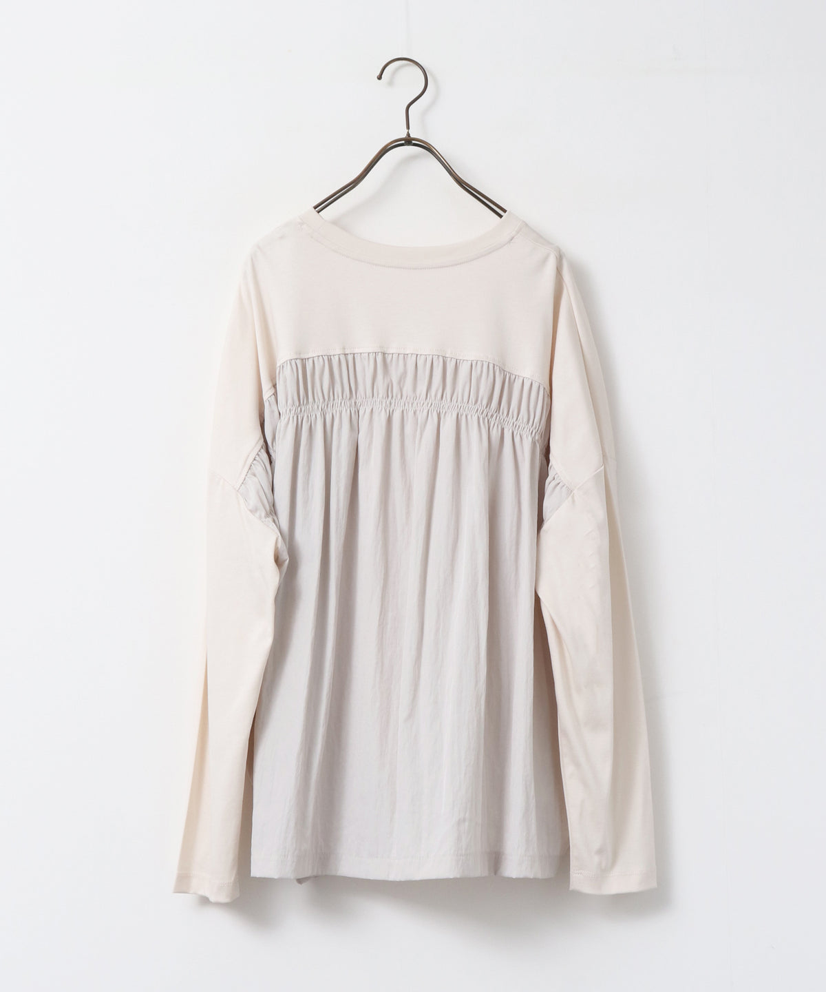 GATHERED-DESIGN DOCKING TOPS