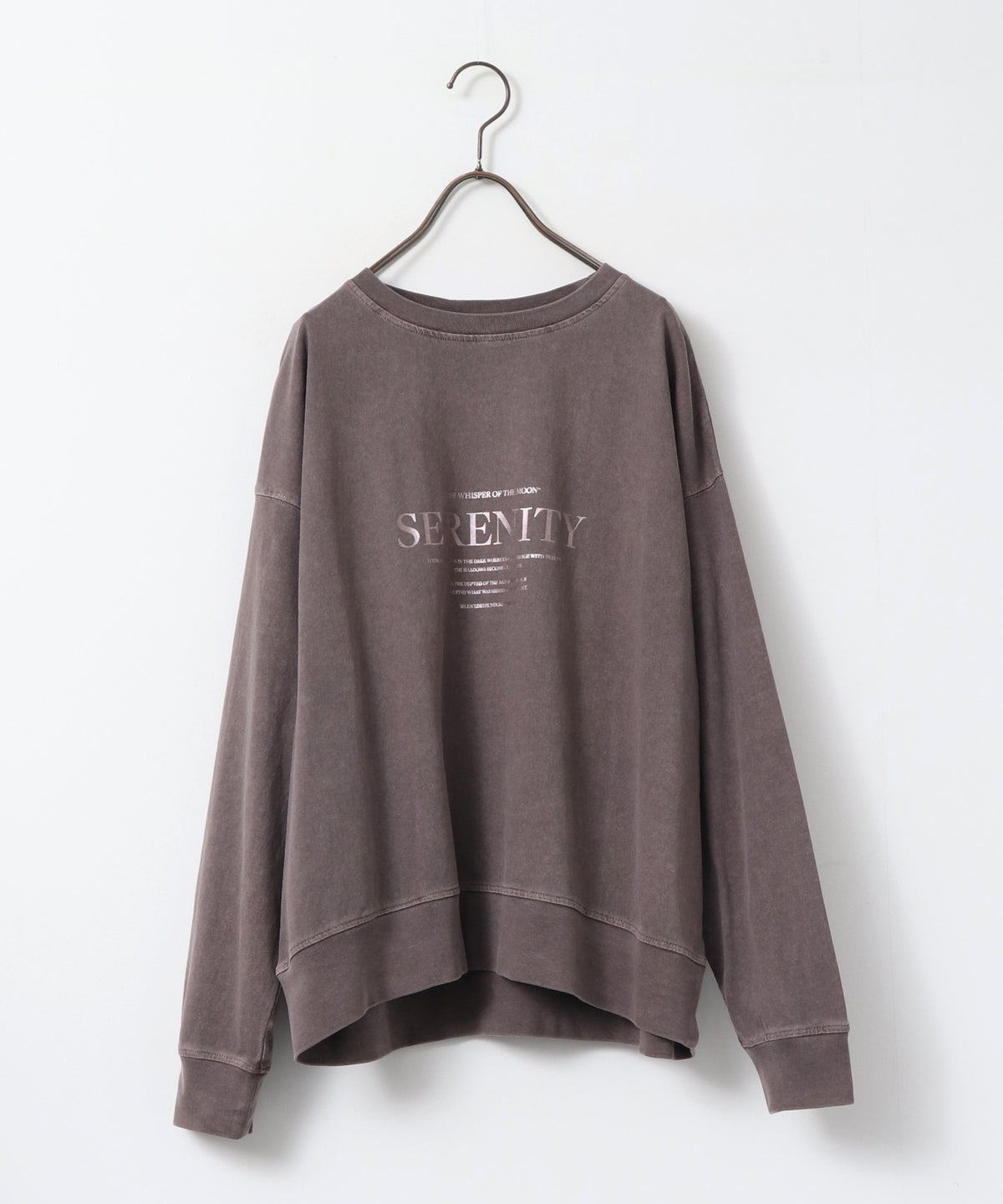 VINTAGE-STYLE FOIL PRINT TOPS