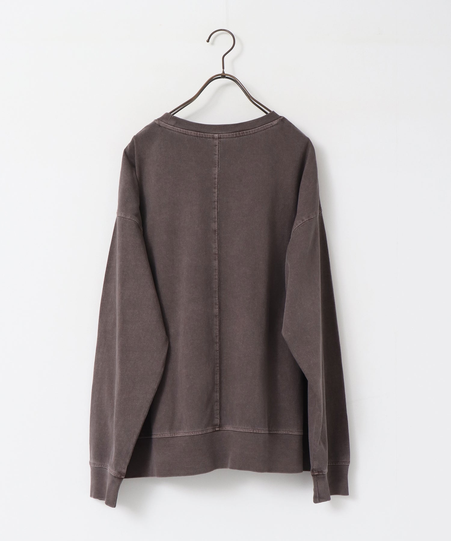VINTAGE-STYLE FOIL PRINT TOPS
