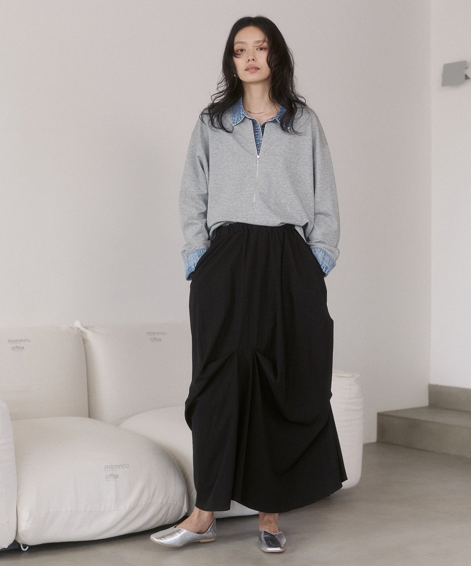 DENIM-COLLAR DOCKING FAKE-LAYERED TOP