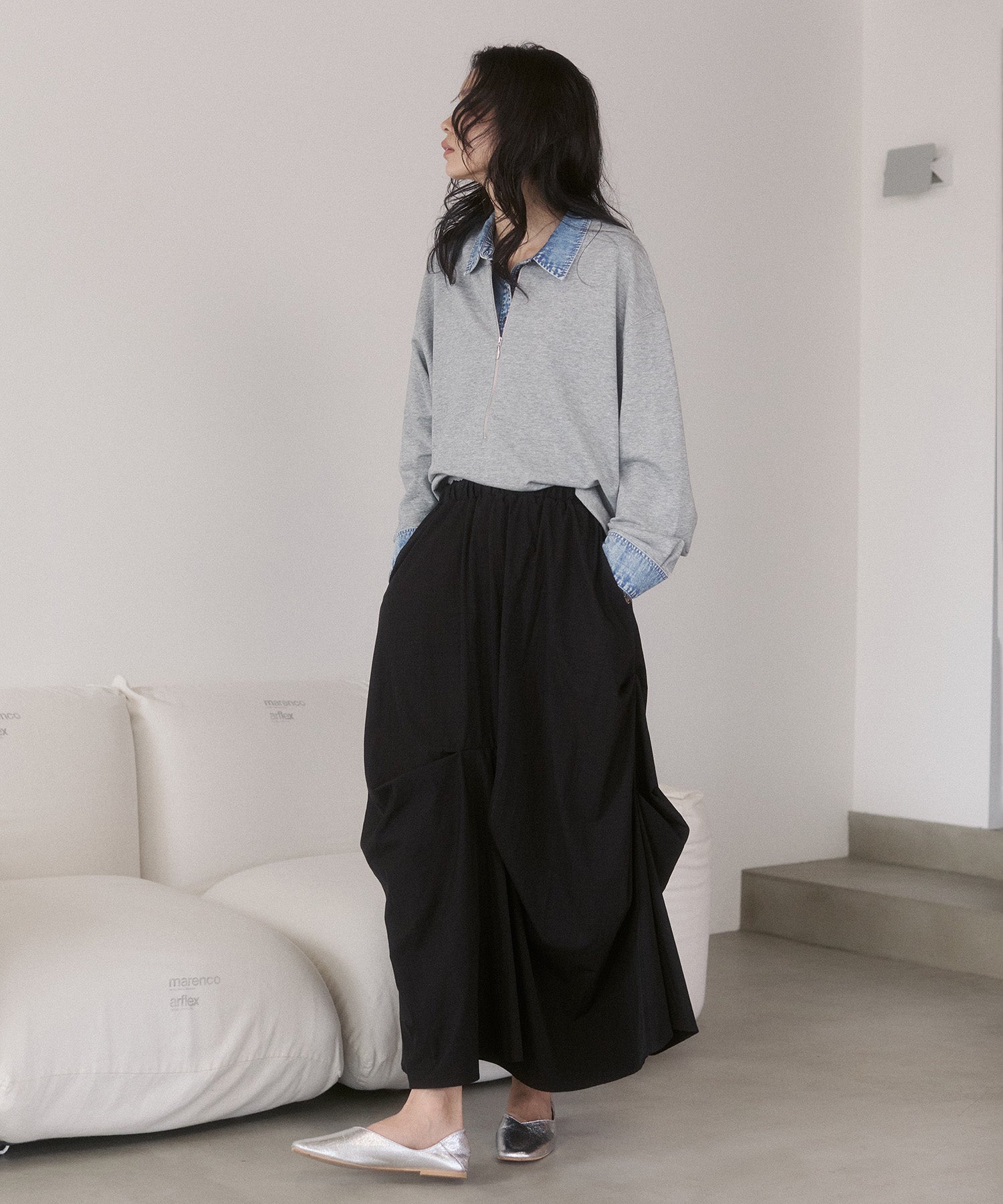 DENIM-COLLAR DOCKING FAKE-LAYERED TOP