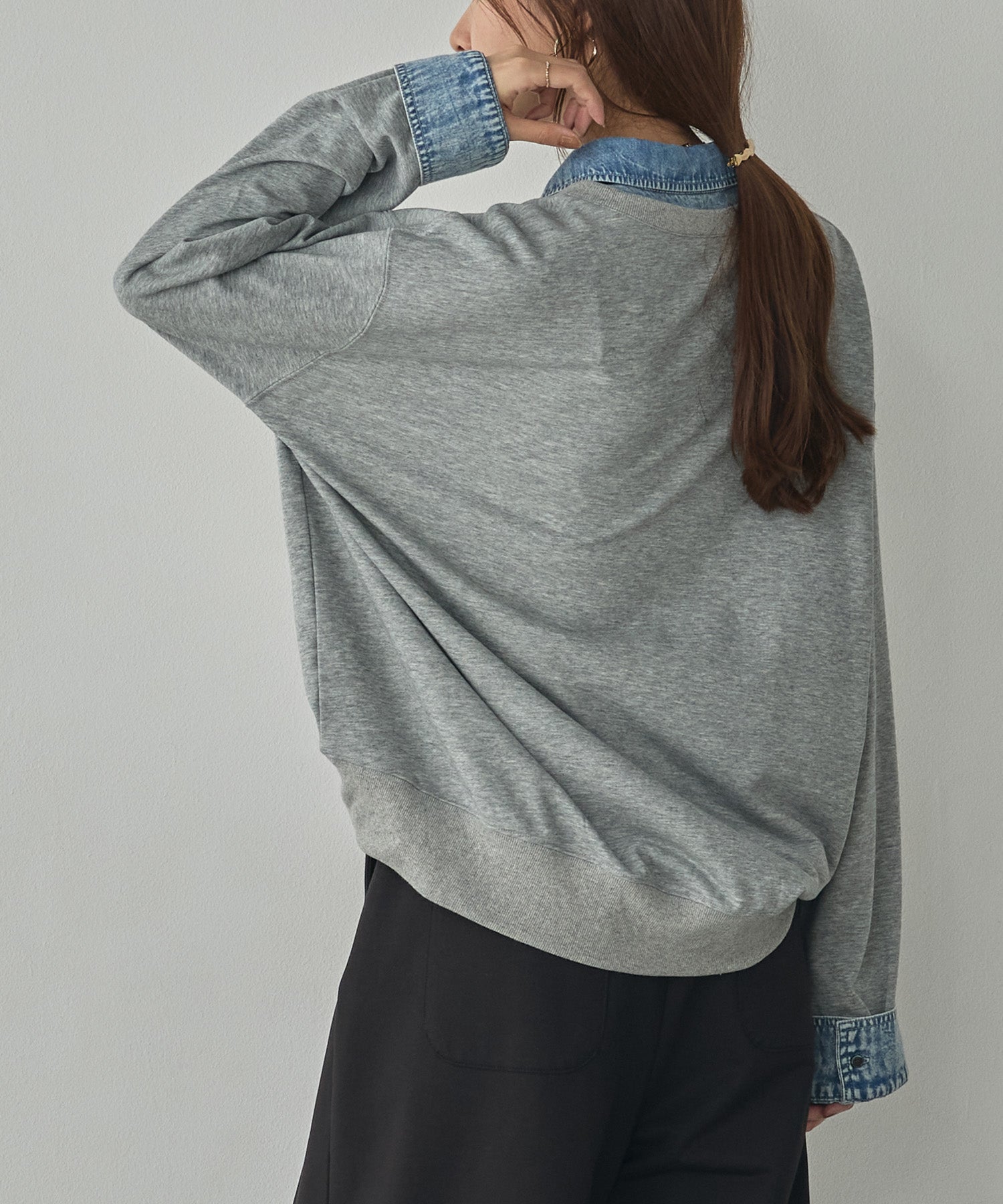 DENIM-COLLAR DOCKING FAKE-LAYERED TOP