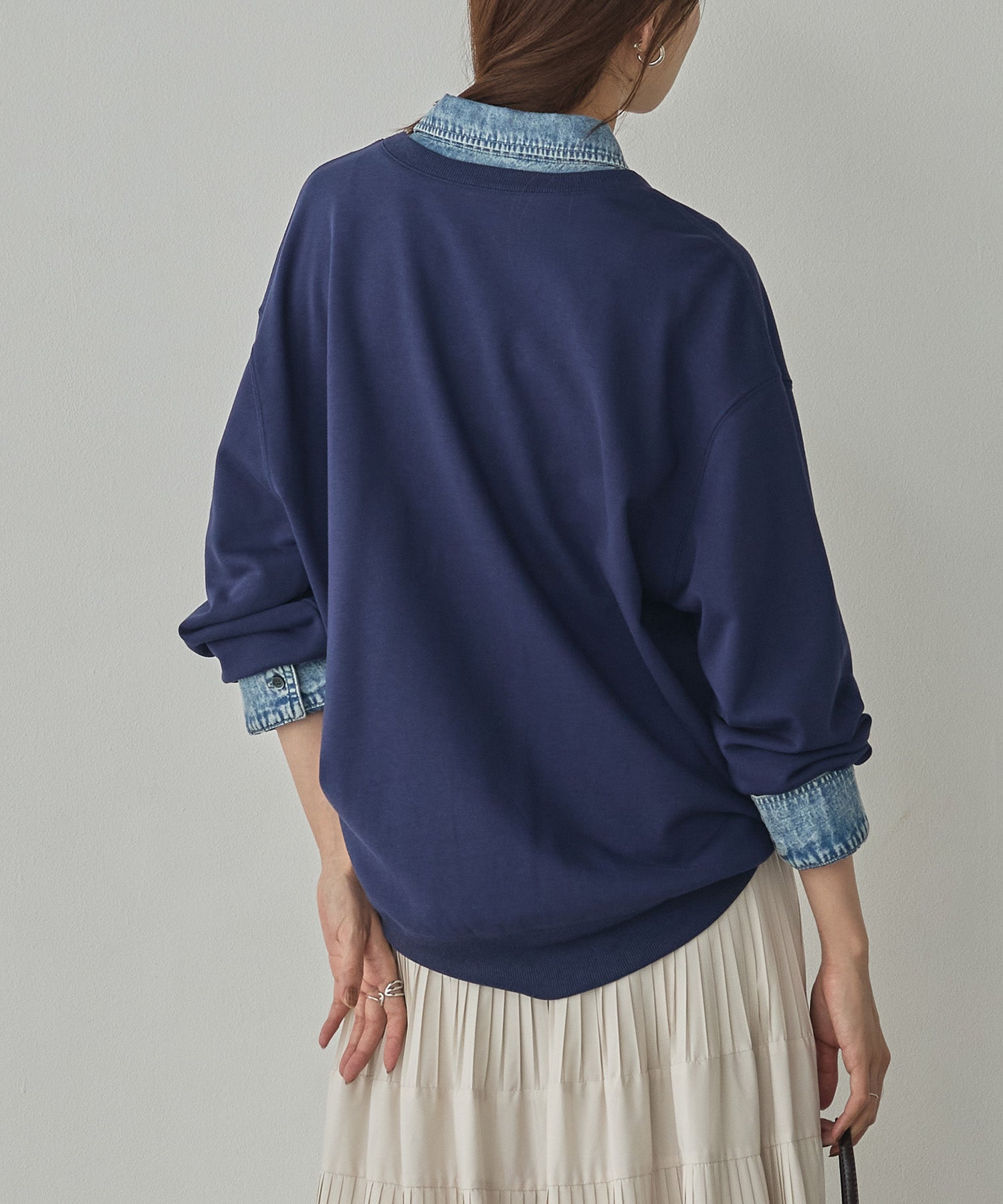 DENIM-COLLAR DOCKING FAKE-LAYERED TOP