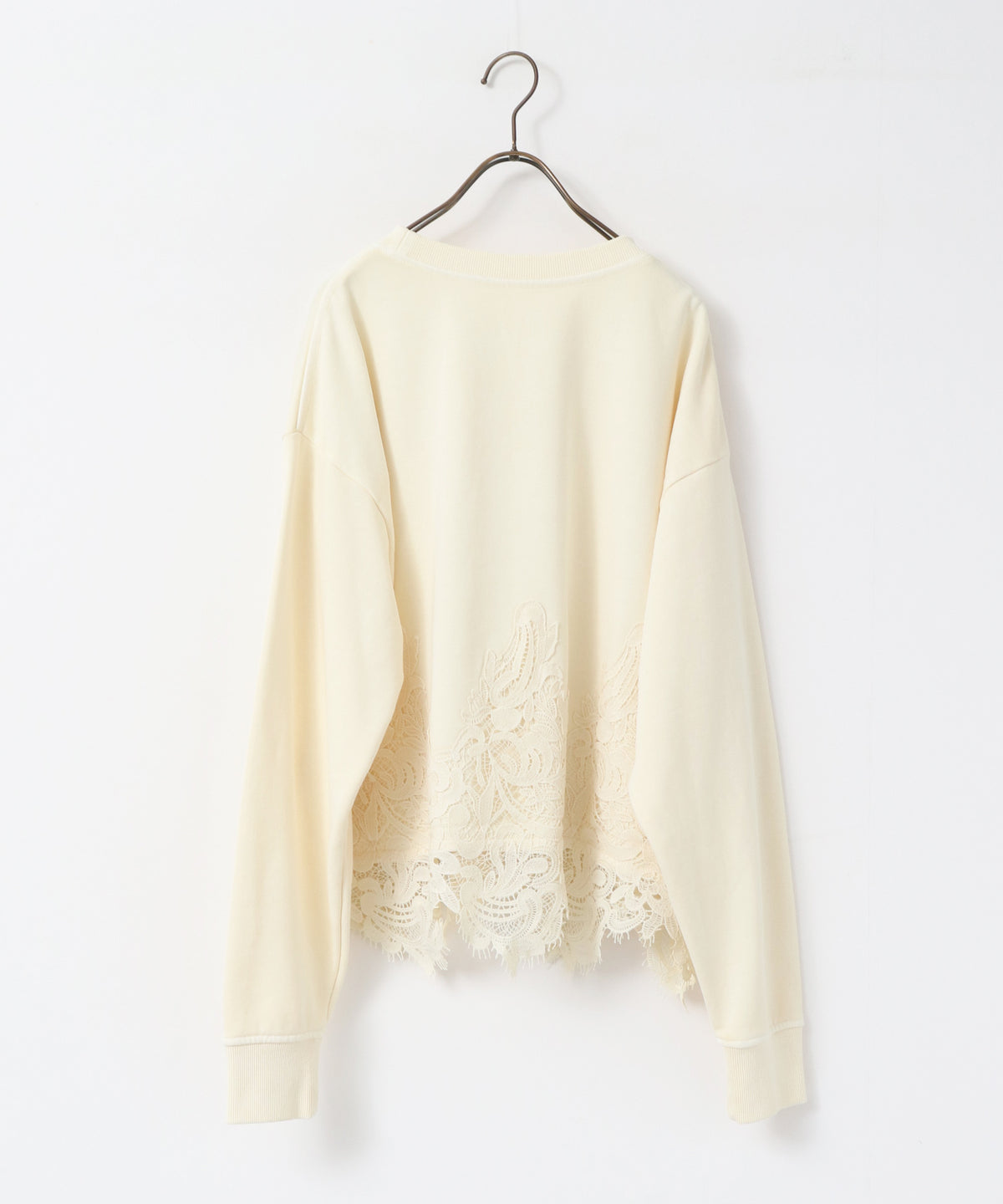 FLEECE-LINED LACE-DOCKED TOPS