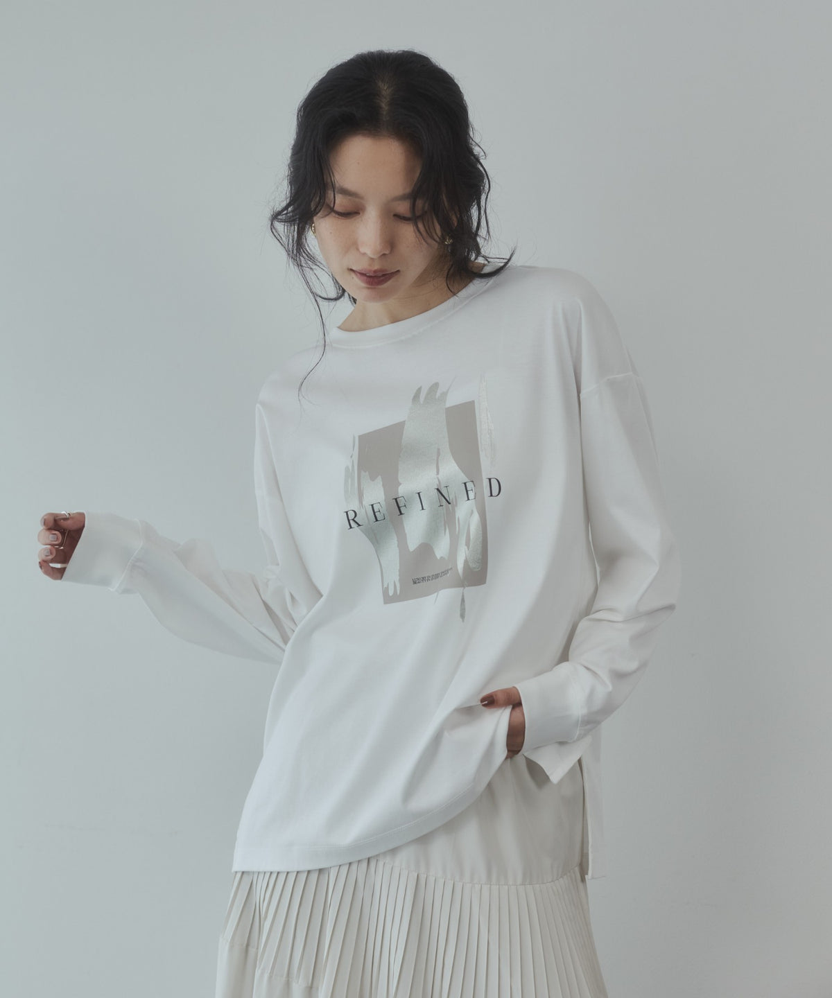 FOIL-PRINTED LONG-SLEEVE T-SHIRT