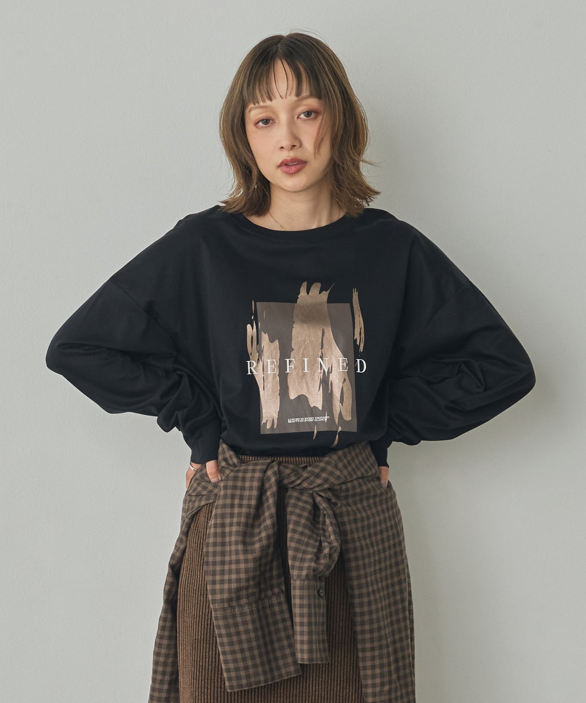 FOIL-PRINTED LONG-SLEEVE T-SHIRT