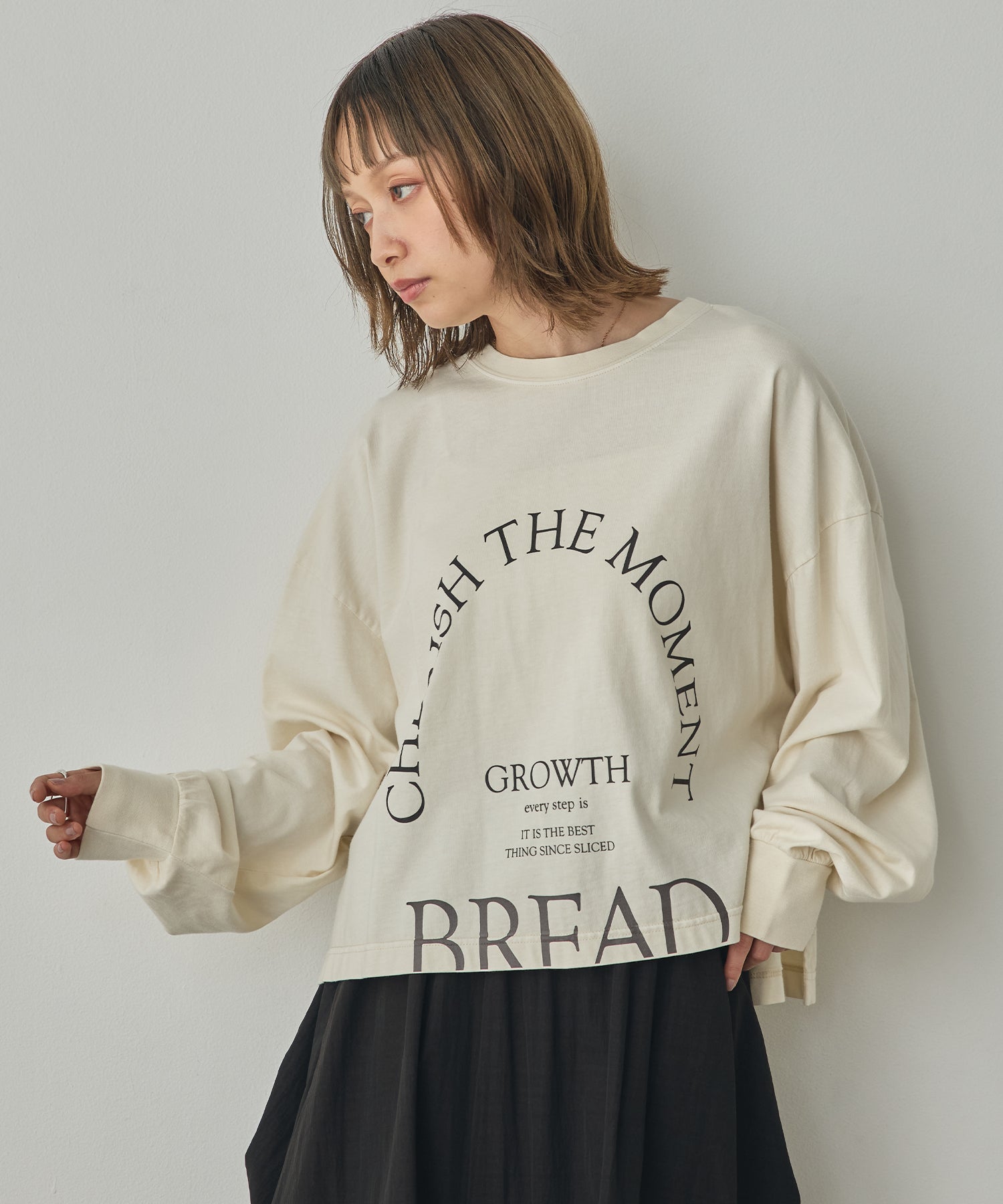 [PRE-ORDER]PIGMENT-DYED LOGO LONG T-SHIRT