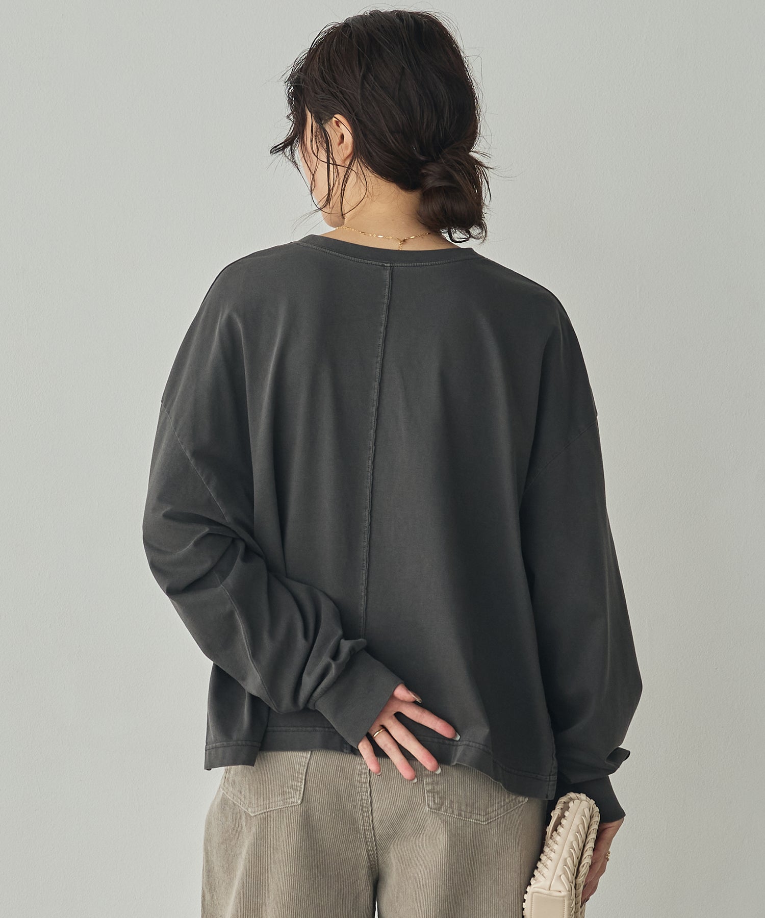 [PRE-ORDER]PIGMENT-DYED LOGO LONG T-SHIRT