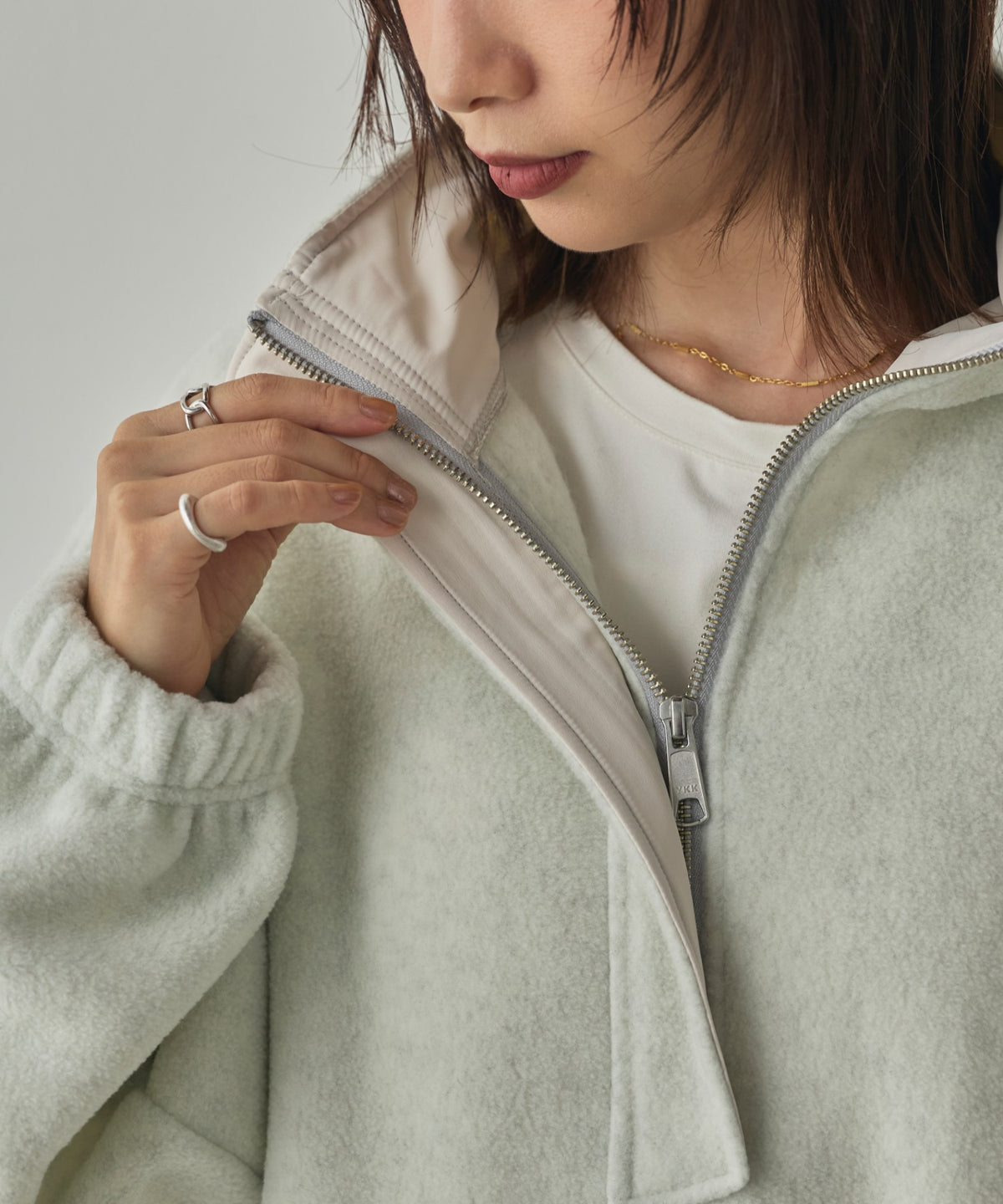 BOUCLÉ-CUT ANORAK TOPS